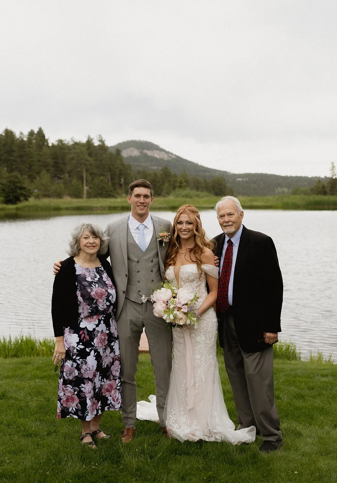 nicole & zach sneaks-74.jpg