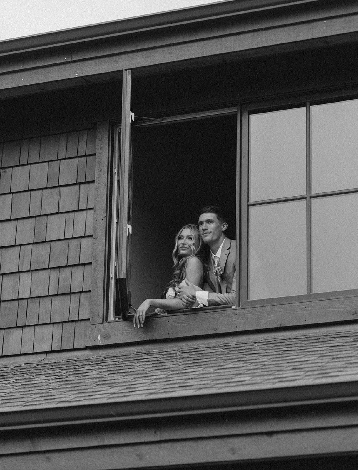 nicole & zach sneaks-81.jpg