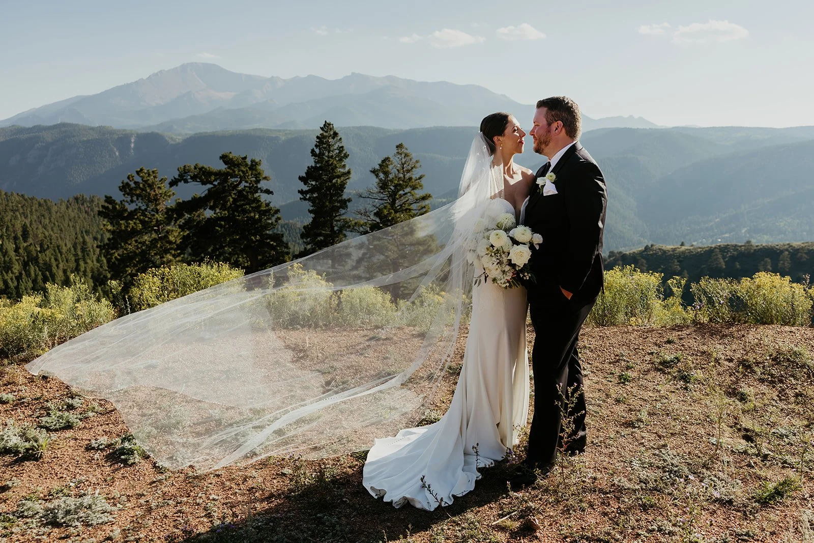 Brynn & Wes Sneak Peeks-12.jpg