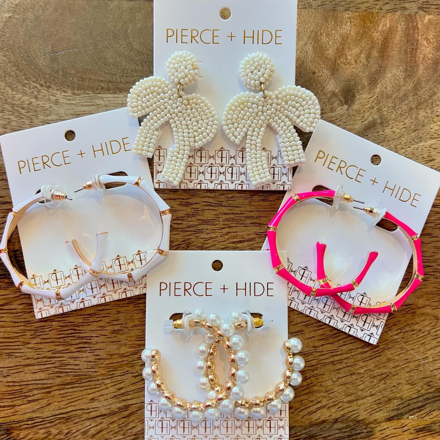 Who doesn&rsquo;t love a @pierceandhide restock ?!?!💁🏼&zwj;♀️😍🌟💍 New styles for summertime are ready to go home with you all! Stop by the gallery this weekend from 11-7 to shop all things new at Studio JBERG!🛍️🩷
&bull;
&bull;
&bull;
#earrings 