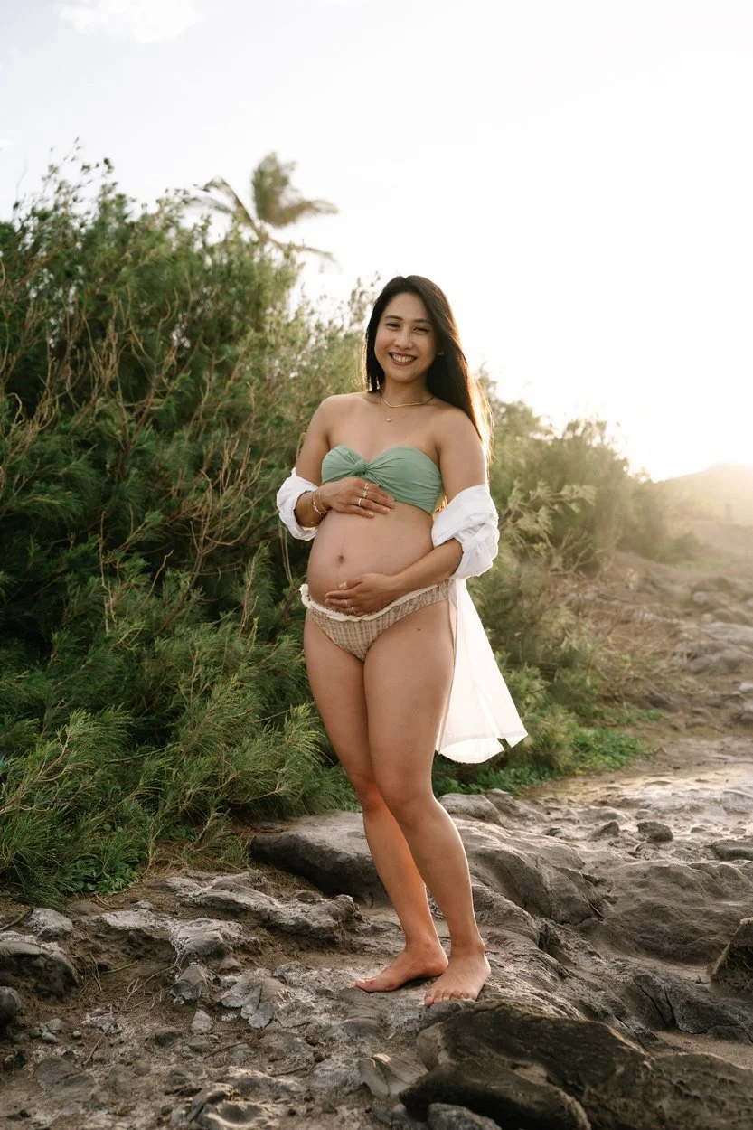 Maternity photoshoot at Ironwoods beach, Maui