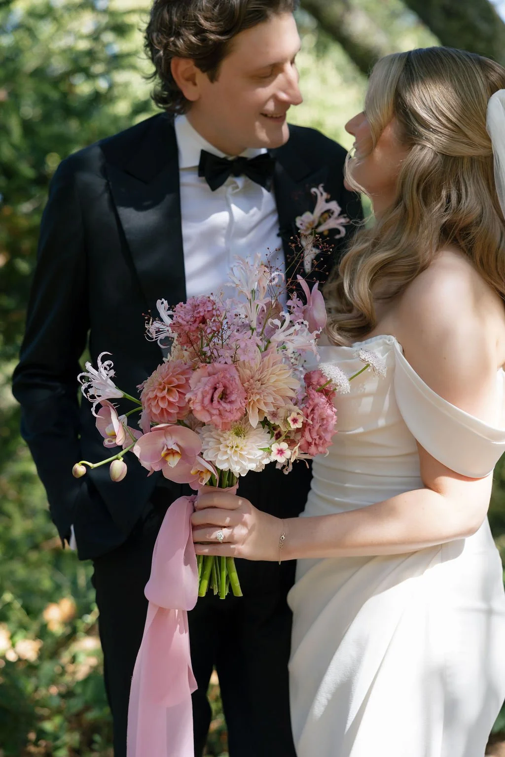 Olivia-Joe-Madrona-Wedding-Previews-30.jpg