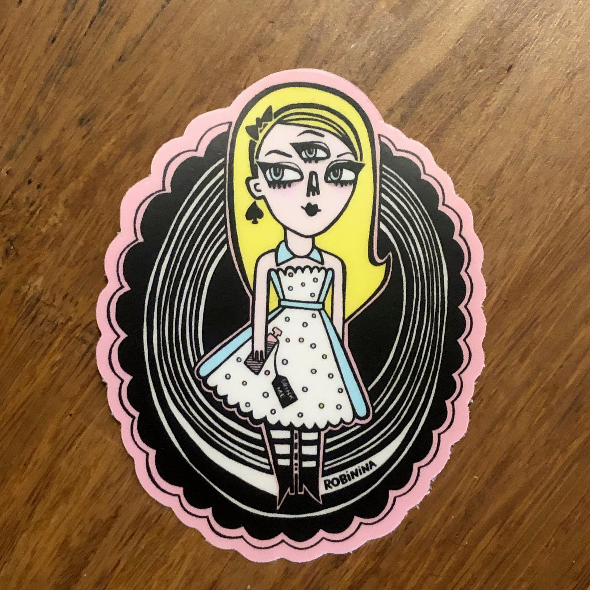 Alice in Wonderland vinyl sticker - Drink Me - Robinina