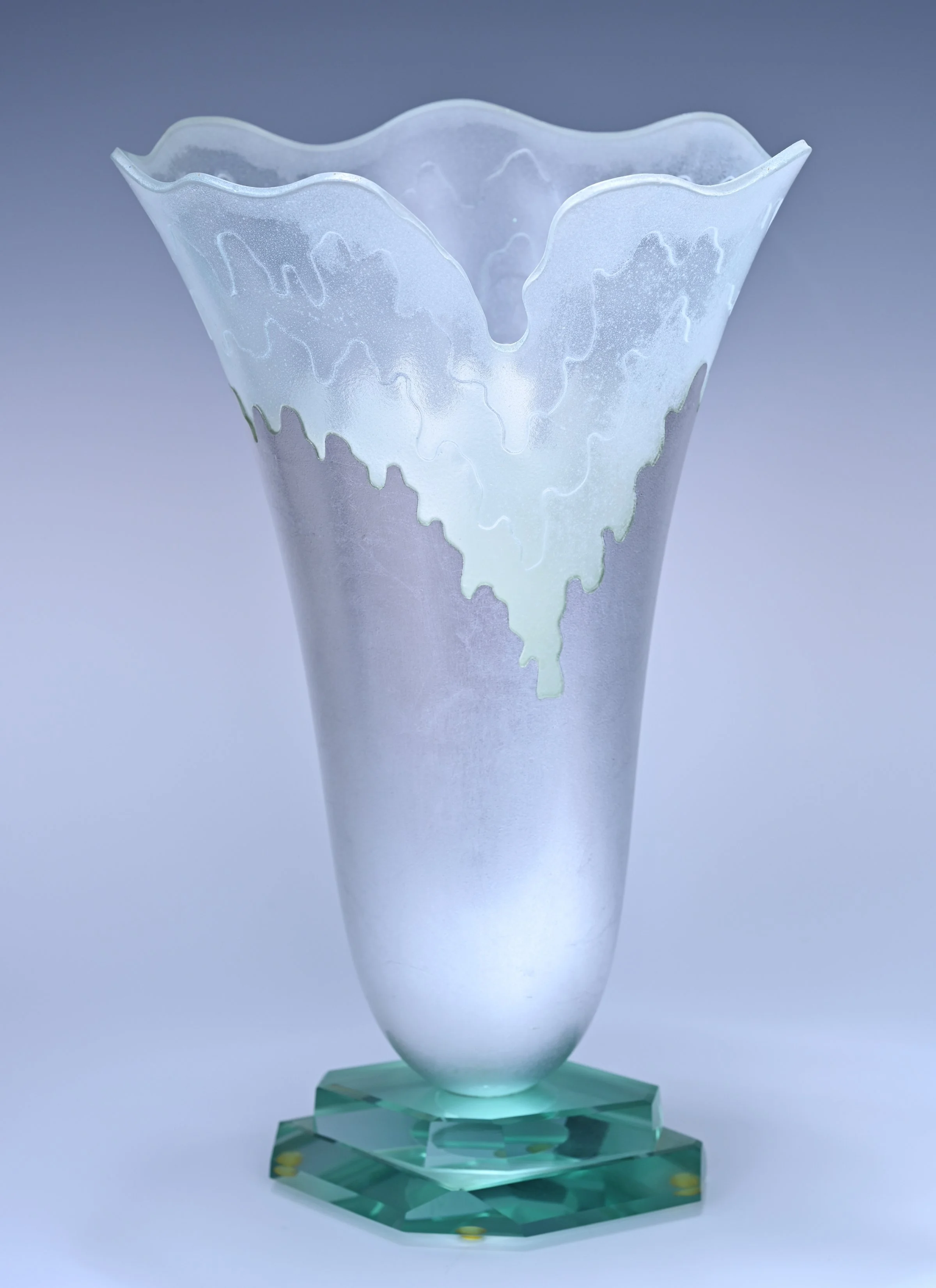 Orama Atelier | Functional glass art and vases for interior designers