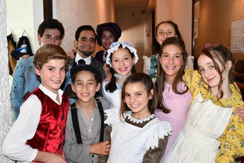 Teuffer Entertainment Escuela de Teatro