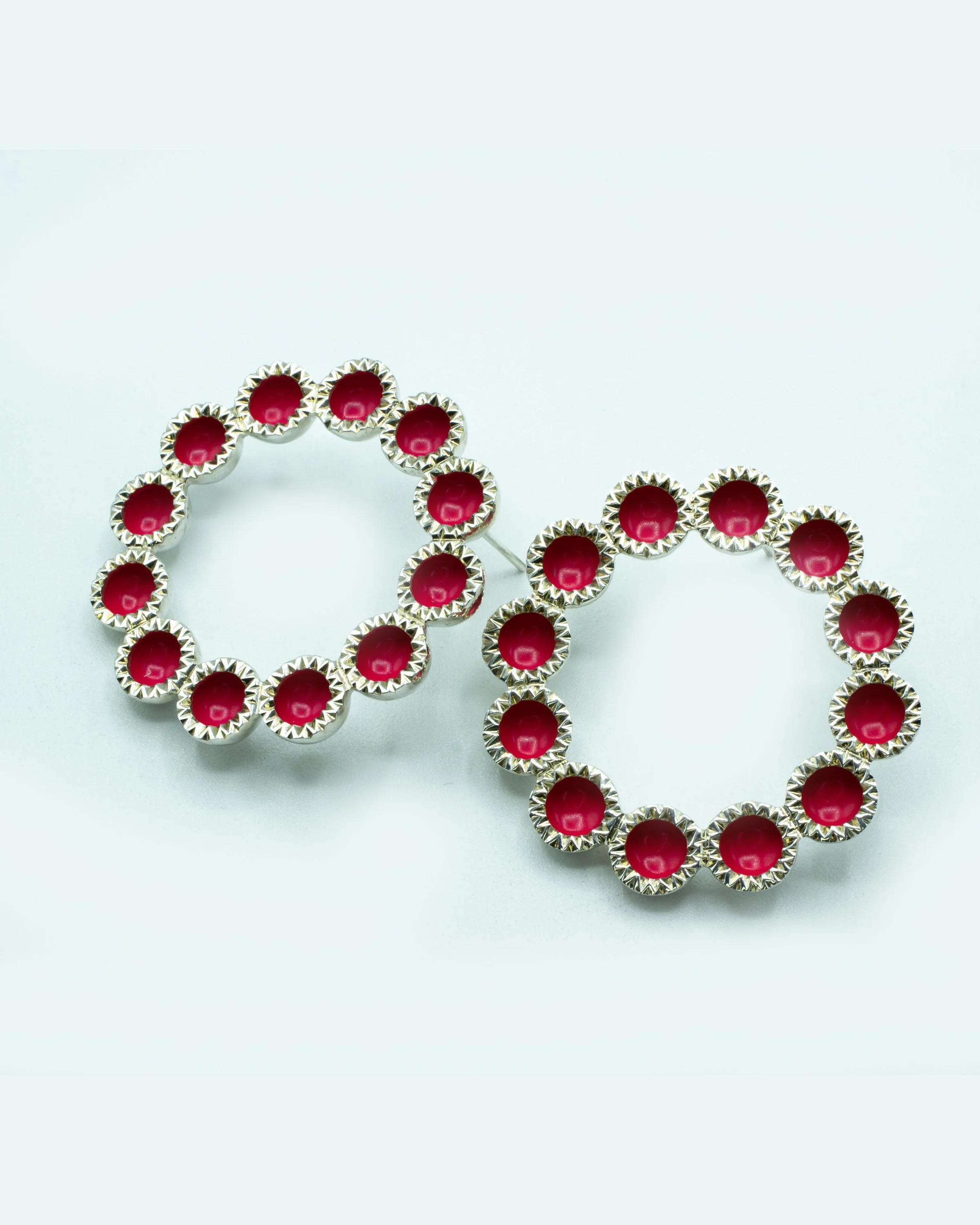RedWreath-001.jpg