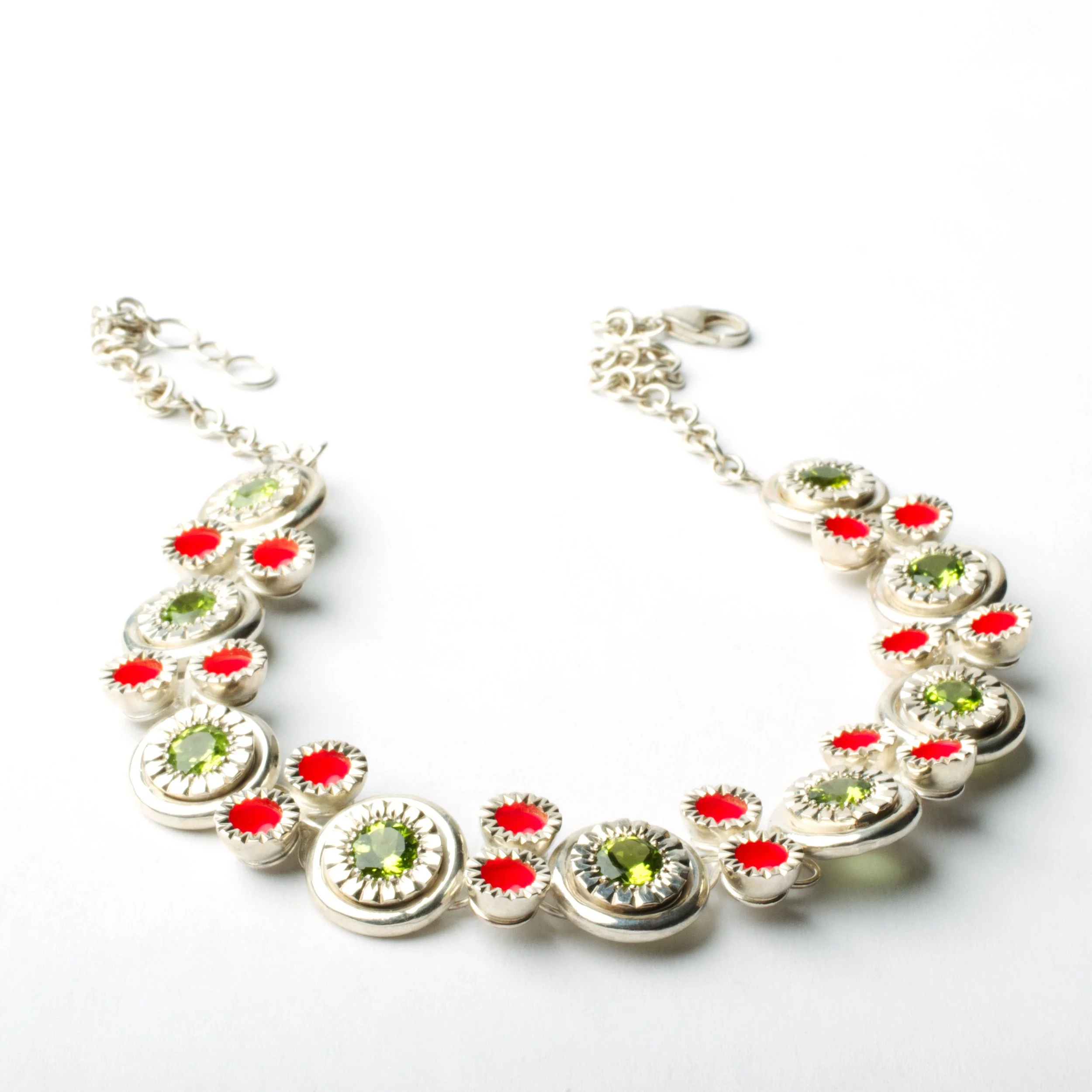 peridot-red-choker-1.jpg