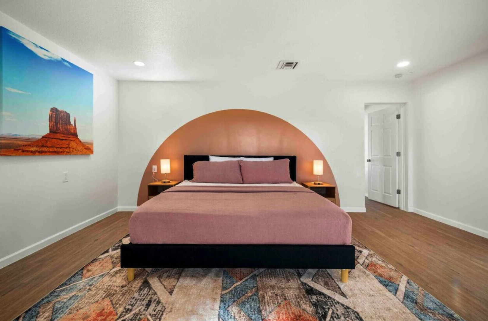 Crimson Haven Private King 2.png (Copy)