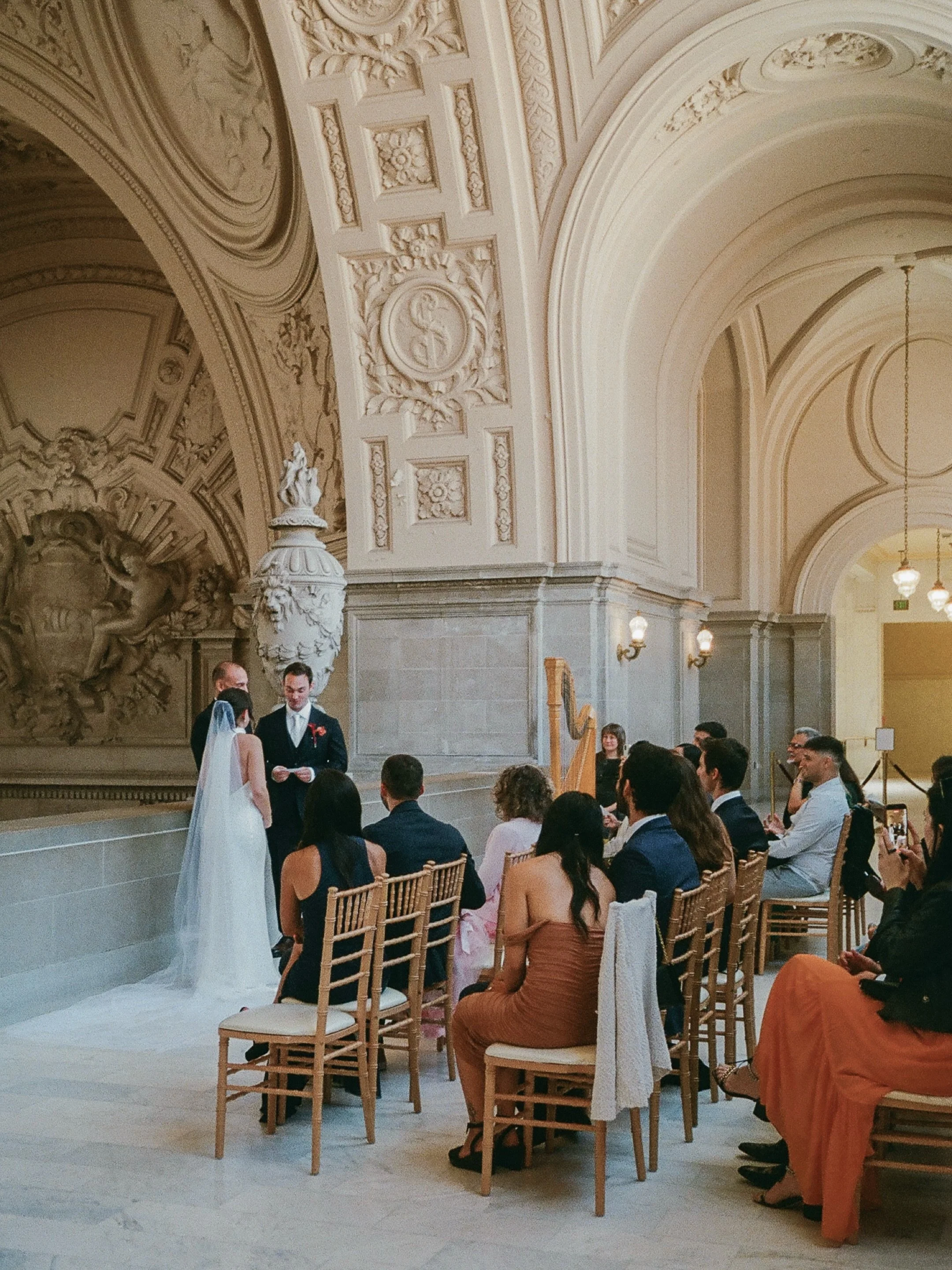 what a joy every time I get to go back to sf city hall for a wedding. 🤍

san francisco wedding photographer. seattle wedding photographer. san francisco city hall.