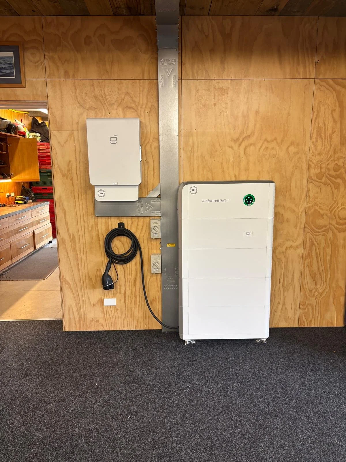 WhatsApp Image 2025-11-12 at 21.08.49_e22d1032.jpg