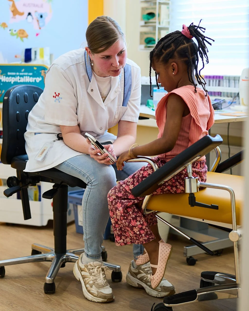 NIEUWE KINDERKAMER VOOR BLOEDAFNAME IN CHARLOIS