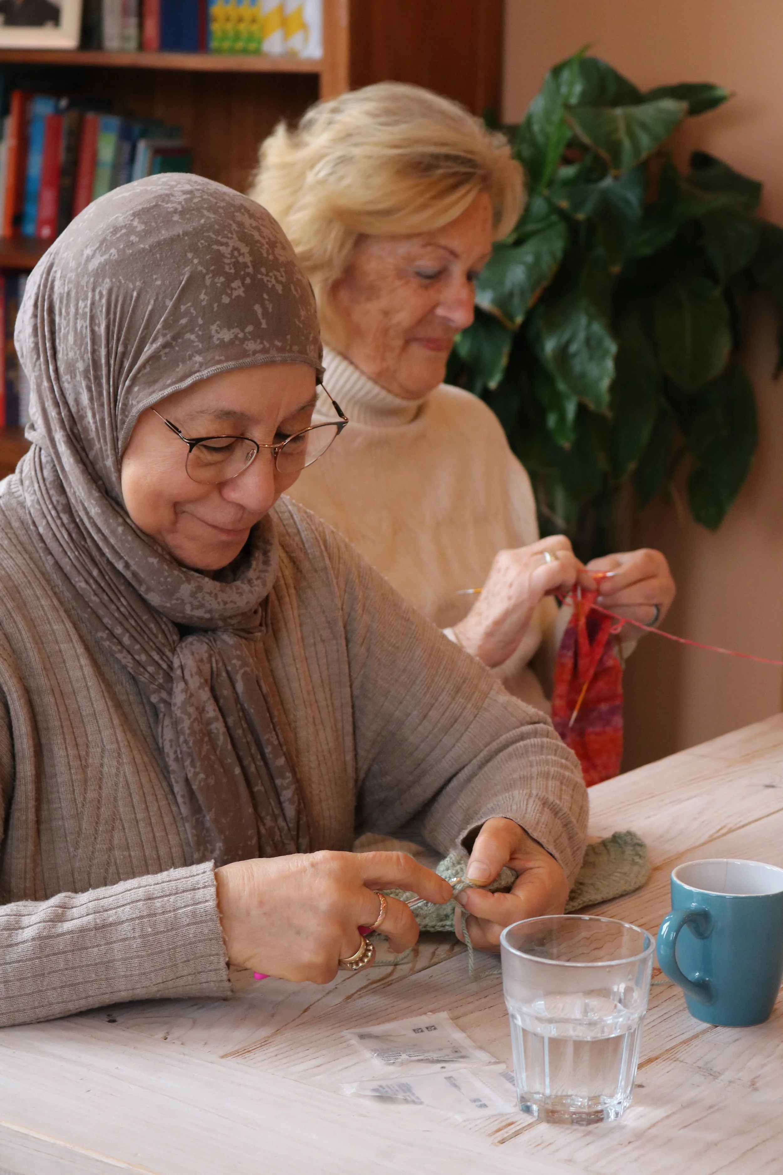 🧶 Samen breien, haken en creatief bezig zijn!