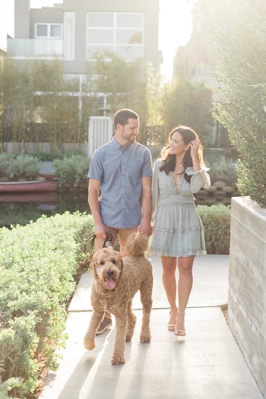 Venice-Beach-Canals-Engagement-Session-Taylor-Kinzie-Photography_1273.jpg