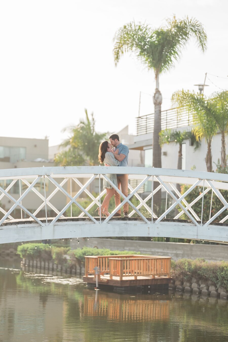 Venice-Beach-Canals-Engagement-Session-Taylor-Kinzie-Photography_1275.jpg