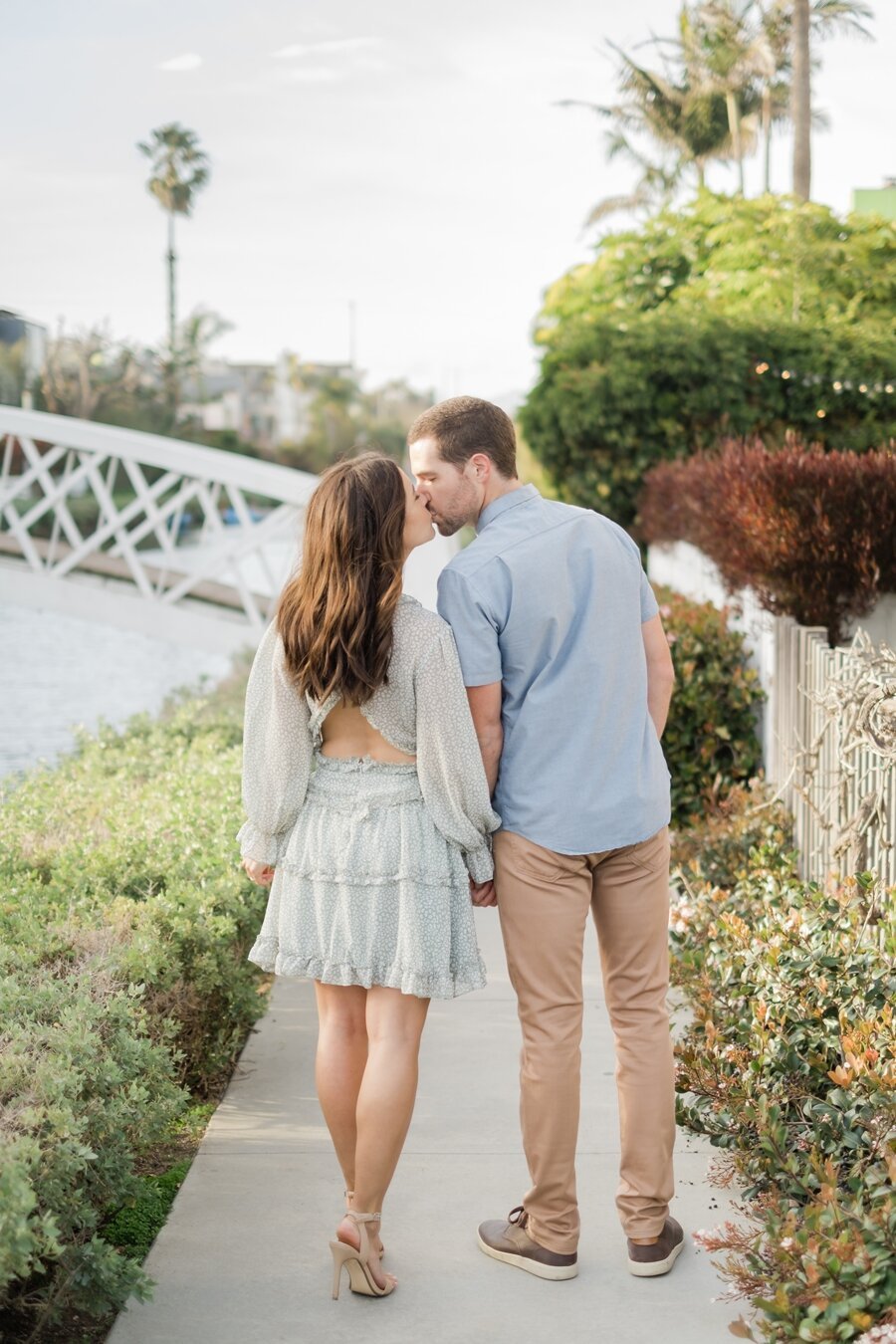 Venice-Beach-Canals-Engagement-Session-Taylor-Kinzie-Photography_1283.jpg