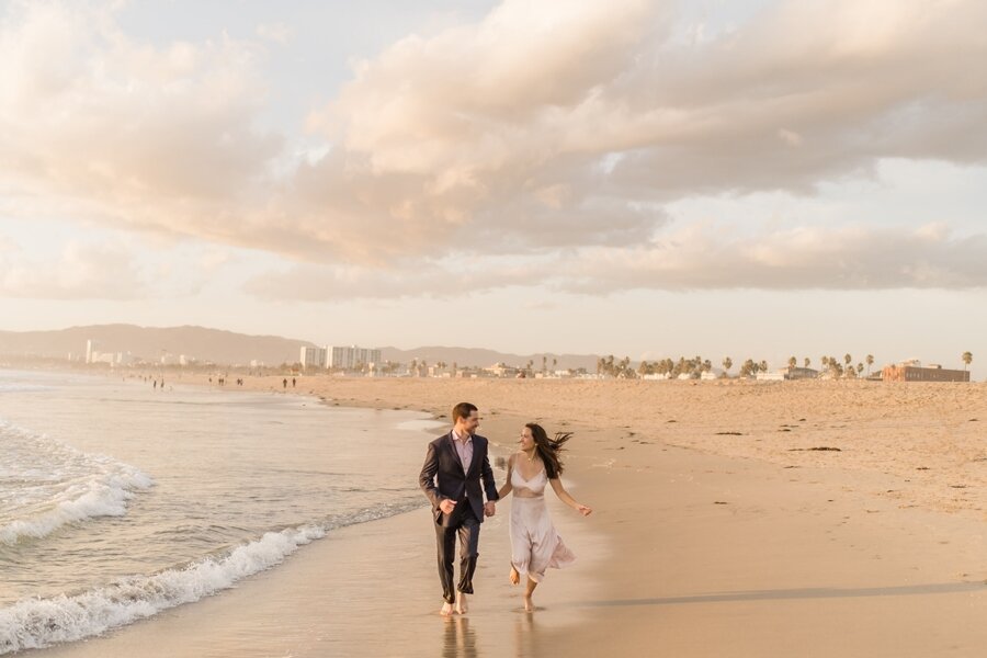 Venice-Beach-Canals-Engagement-Session-Taylor-Kinzie-Photography_1304.jpg