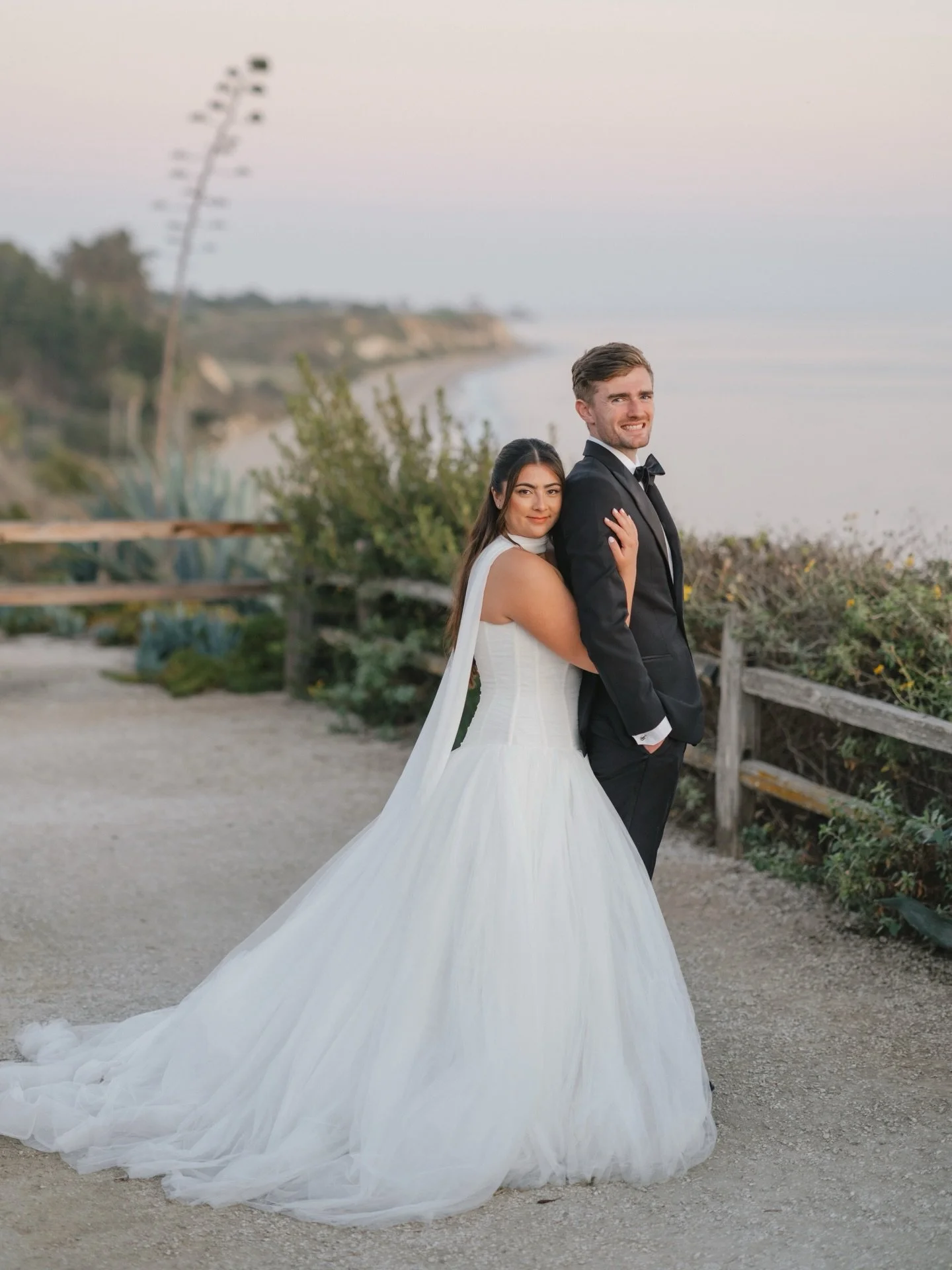 For Kayla and Jack, the love was always in the details.

Every choice carried so much meaning. Thoughtful gifts, handwritten letters, and words spoken out loud that left not a single dry eye in the room. A day that felt intimate, tender, and deeply e