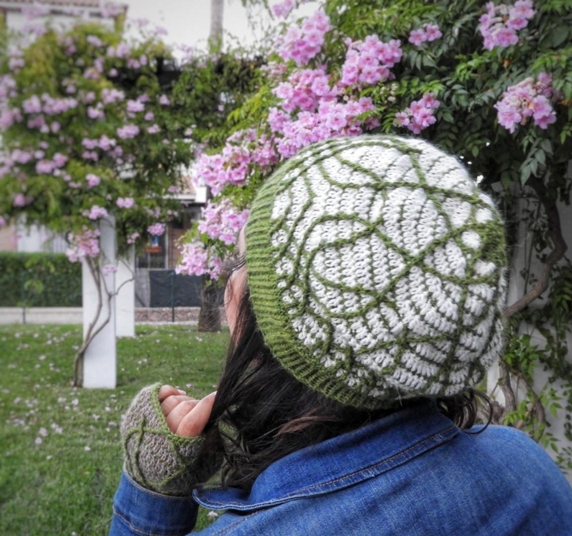 https://i.etsystatic.com/13046349/r/il/586062/1386003005/il_fullxfull.1386003005_8w48.jpg