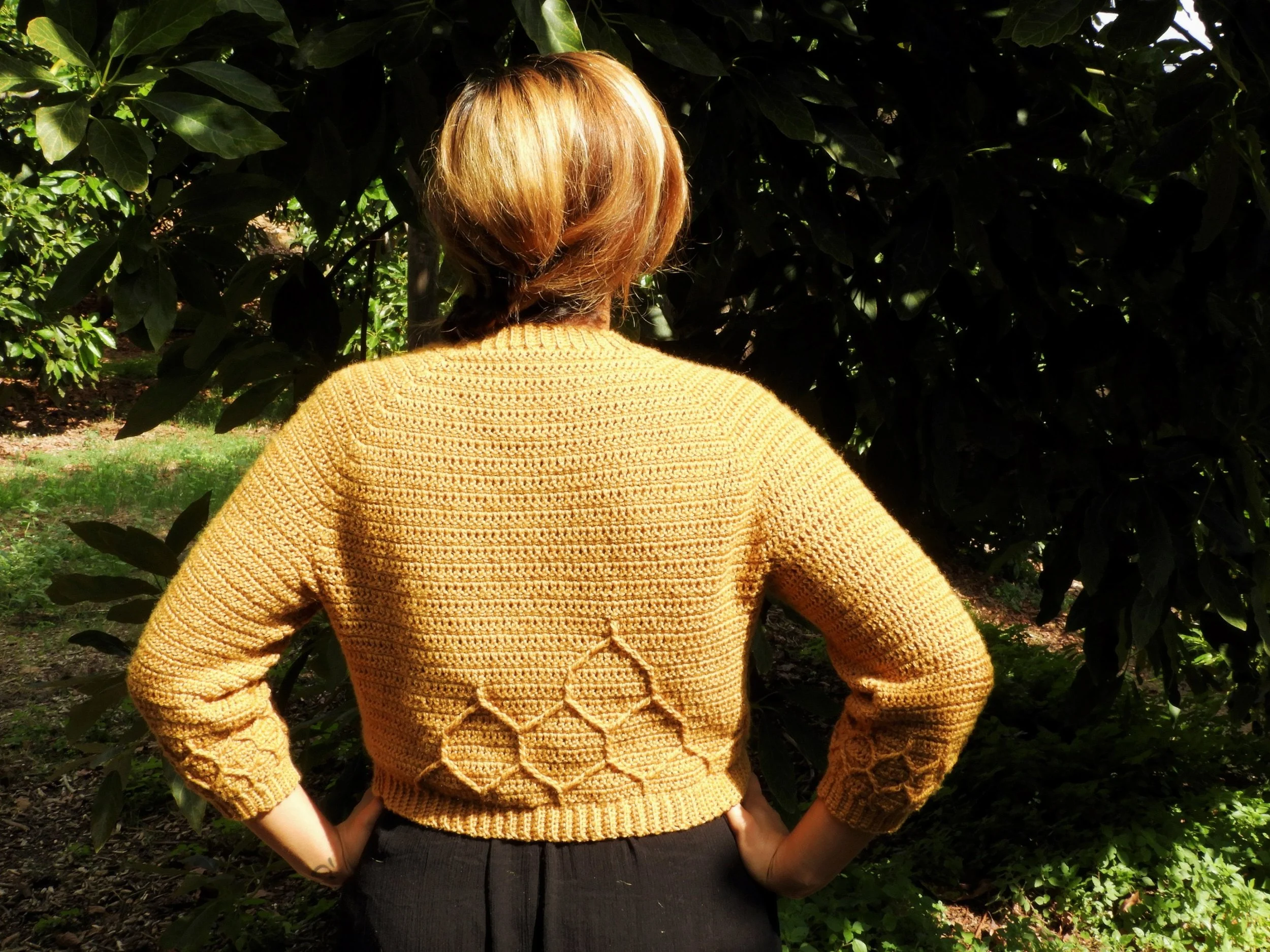 Honeycomb Pullover — Nomad Stitches