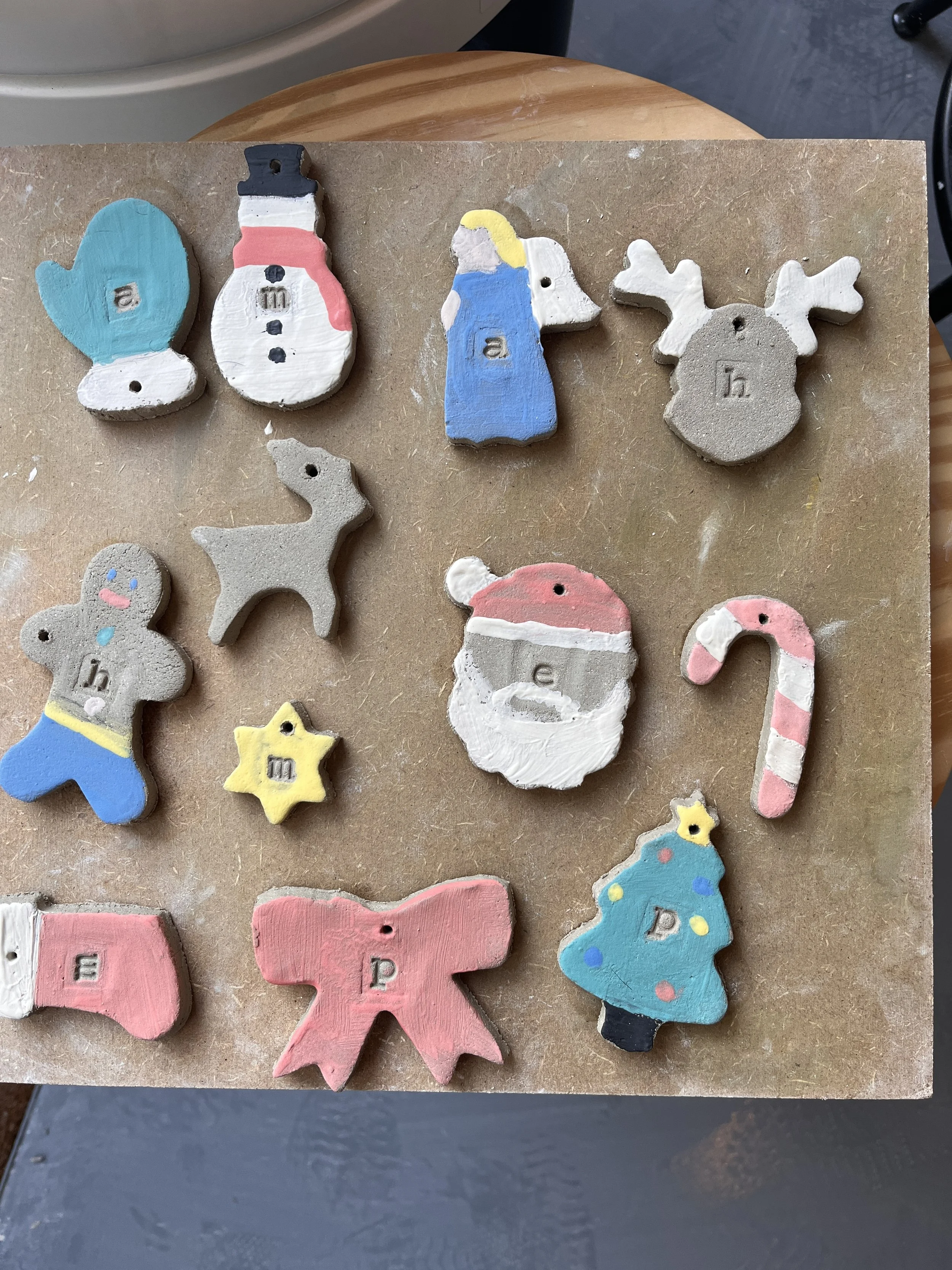 STAGE MODELAGE - ENFANTS - FABRICATION DE DÉCORATIONS DE NOËL