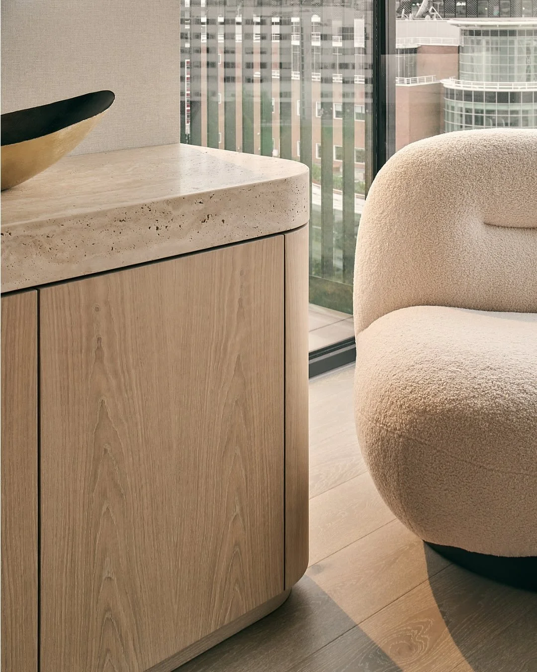 Starting the week of by sharing one of our favourite pieces that the team designed for a show apartment at White City Living in West London last year.⁠ I mean who doesn&rsquo;t love a chunky slab of travertine 🤎⁠
⁠
#interiordesign #londondesigner #t