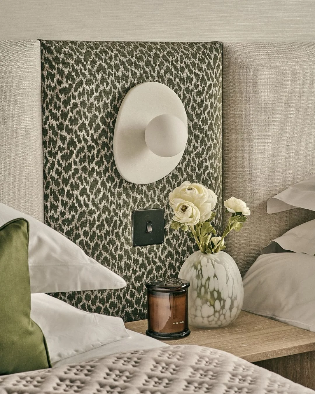 types of lighting to consider and when to use them.⁠
1. Wall lights - perfect for a subtle glow to create a soft atmosphere in the bedroom⁠
2. Pendant lights on either side of the bed are a great way to add elegance and keeps the bedside tables clear