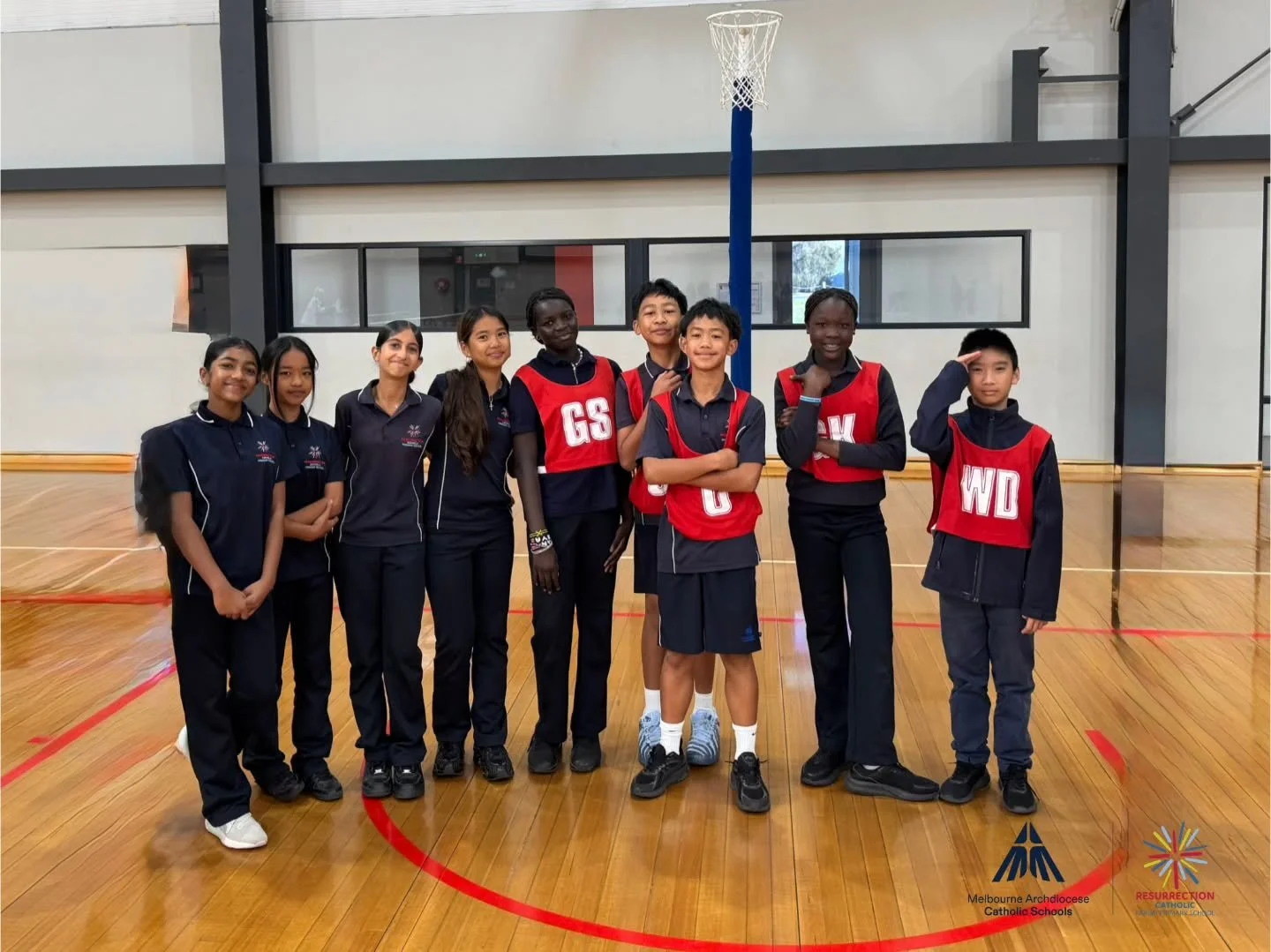 Districts Mixed Netball Tournament 

Today our senior students attended the District Mixed Netball Tournament at Keilor Basketball Netball Stadium, competing against 12 other schools. The team played four strong group stage matches, earning themselve