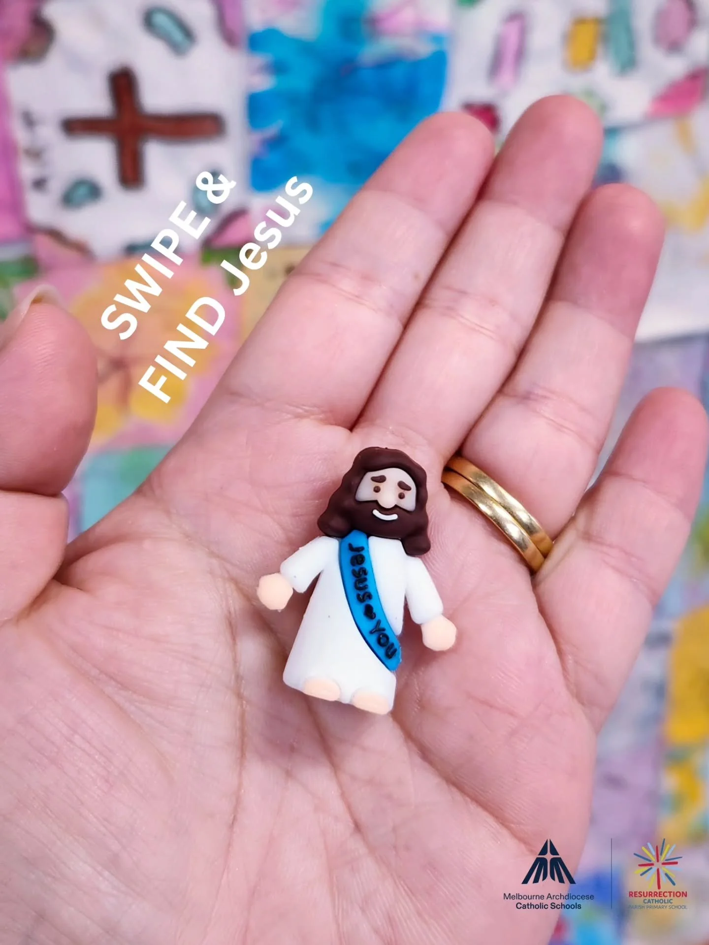 FRIDAY FUN! Did you find Him?

No matter where you are in life, keep seeking the Lord every day. He is always near. 

#rskingspark #resurrectionkp #melbournecatholicschools #melbournearchdiocesecatholicschools #brimbank