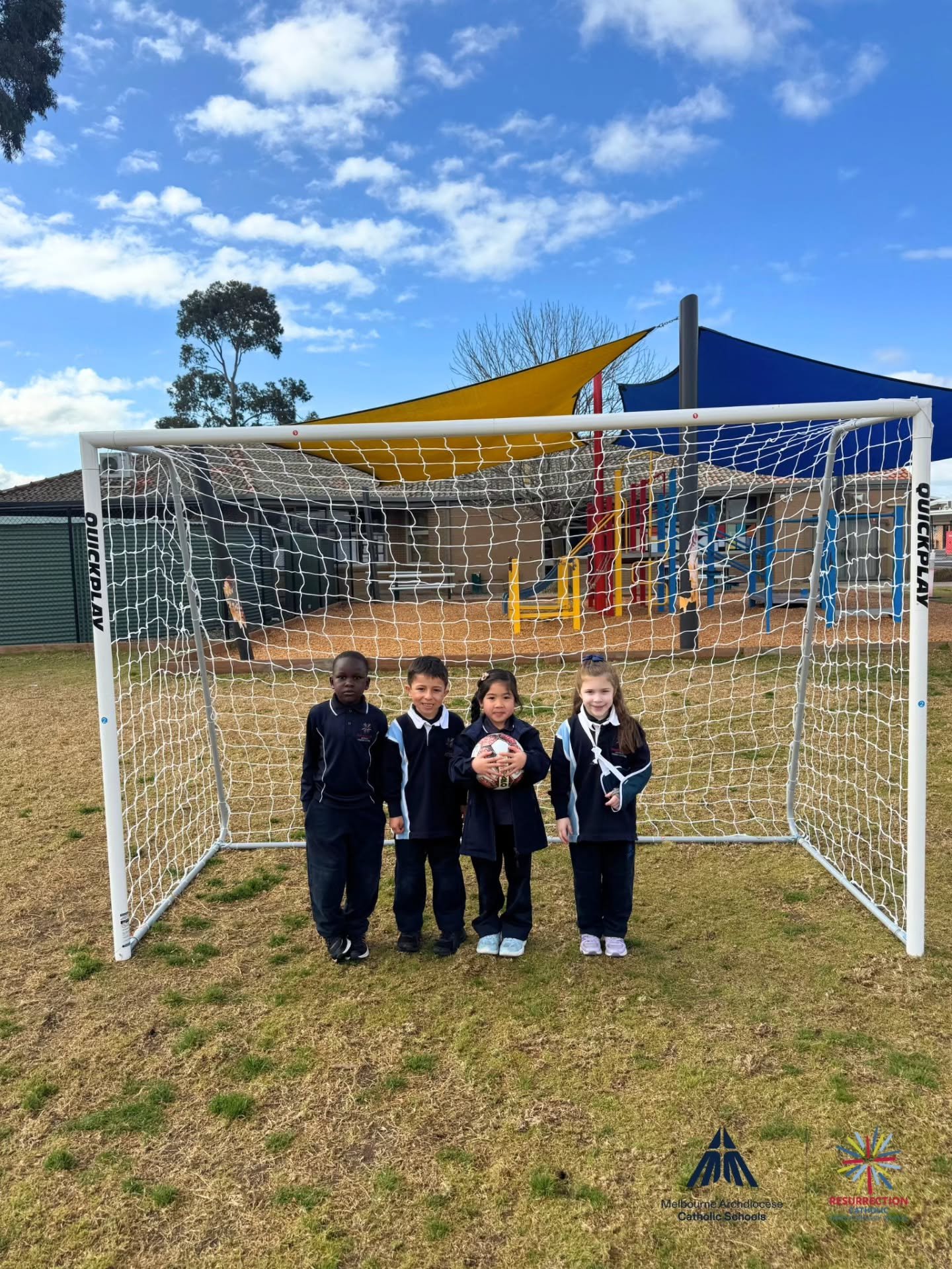 New goals for our juniors! ⚽️ 🥅

A huge thank you to our wonderful school community and PF&amp;C for helping make this happen! 

Our junior students are going to love them! 

#rskingspark #resurrectionkp #melbournecatholicschools #melbournearchdioce