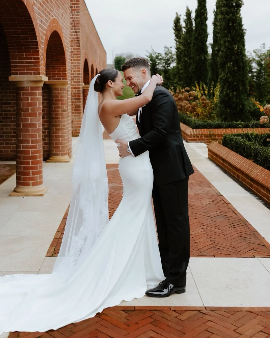 Winter is still very much with us, which makes it the perfect moment to share Jessie and Ryan&rsquo;s gorgeous winter wedding at @marquis.suffolk at the end of December.

When Jessie first got in touch, all of her emails were coming through at around