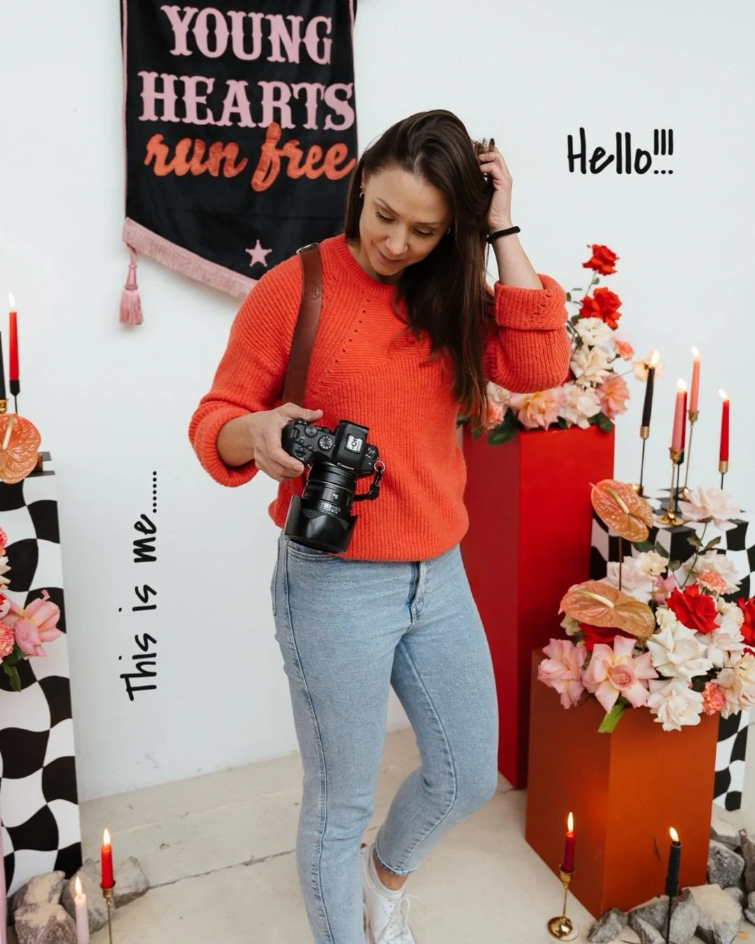 A little &ldquo;about me&rdquo; post as I don&rsquo;t think I&rsquo;ve ever actually done one 👋🏻 

So&hellip; hello. This is me!! I photograph weddings, families, and commercial work.

Will travel anywhere, as long as there is food!! 

#suffolkwedd