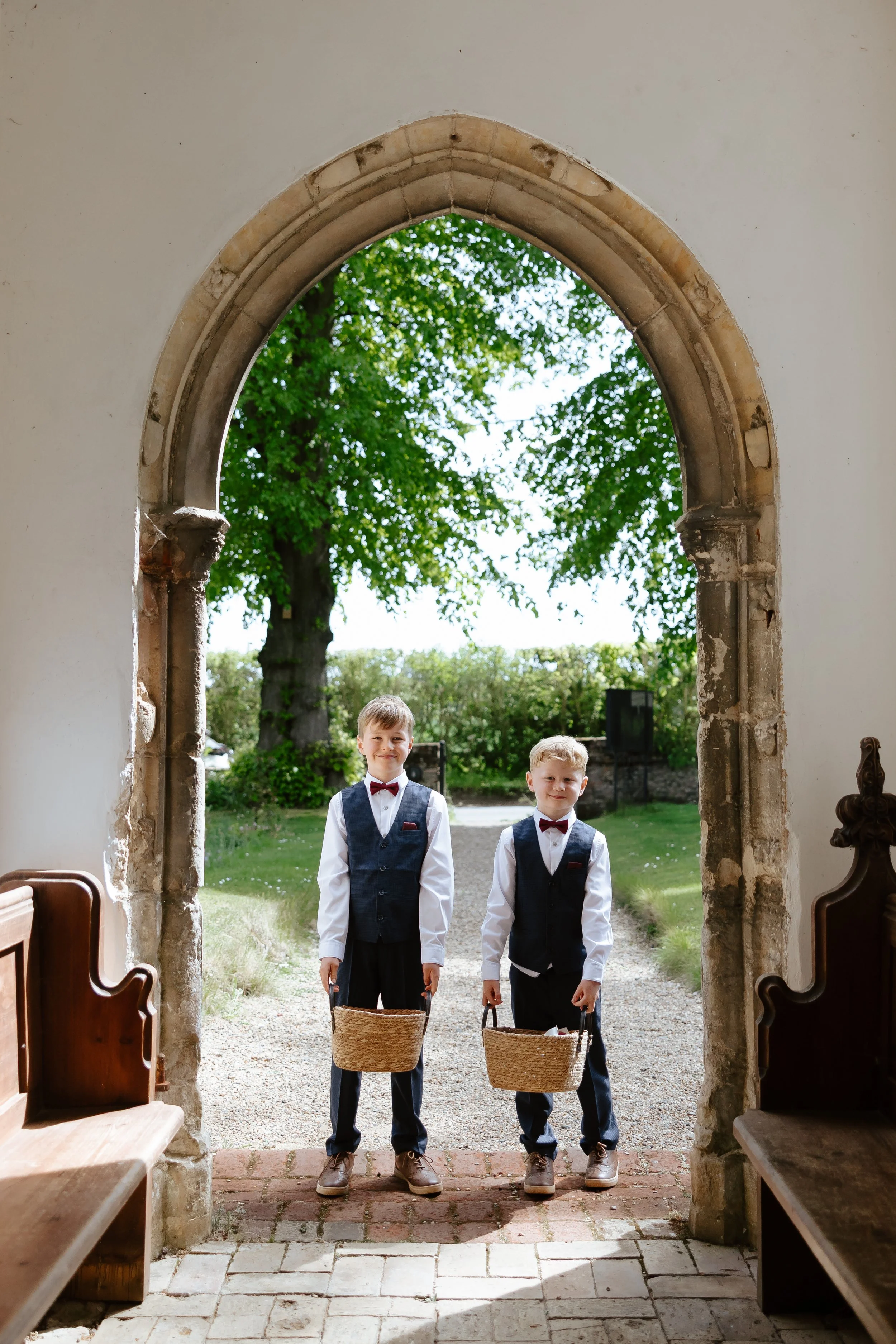 Ella and Carl Previews - Helen Kirkman Photography-29.jpg