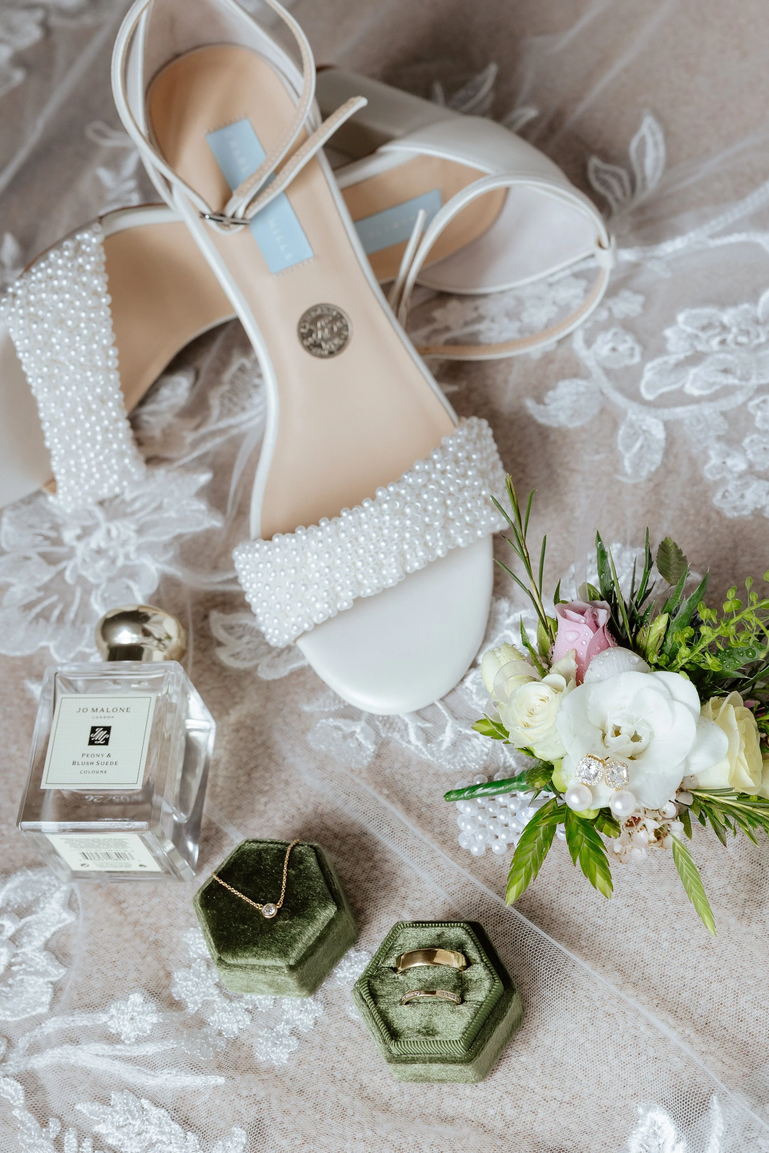 Jessy and Sam Previews - Helen Kirkman Photography -6.jpg