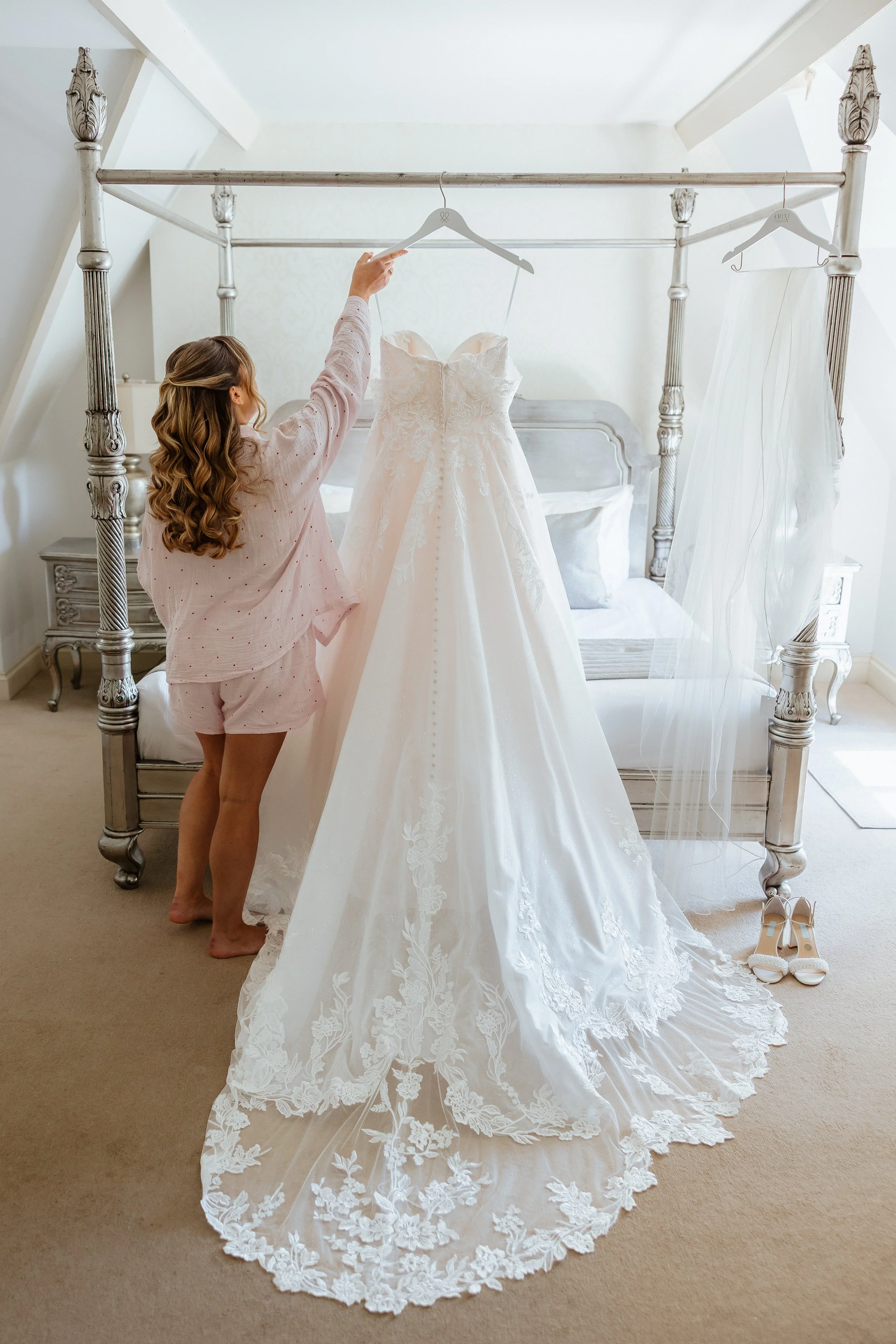 Jessy and Sam Previews - Helen Kirkman Photography -19.jpg