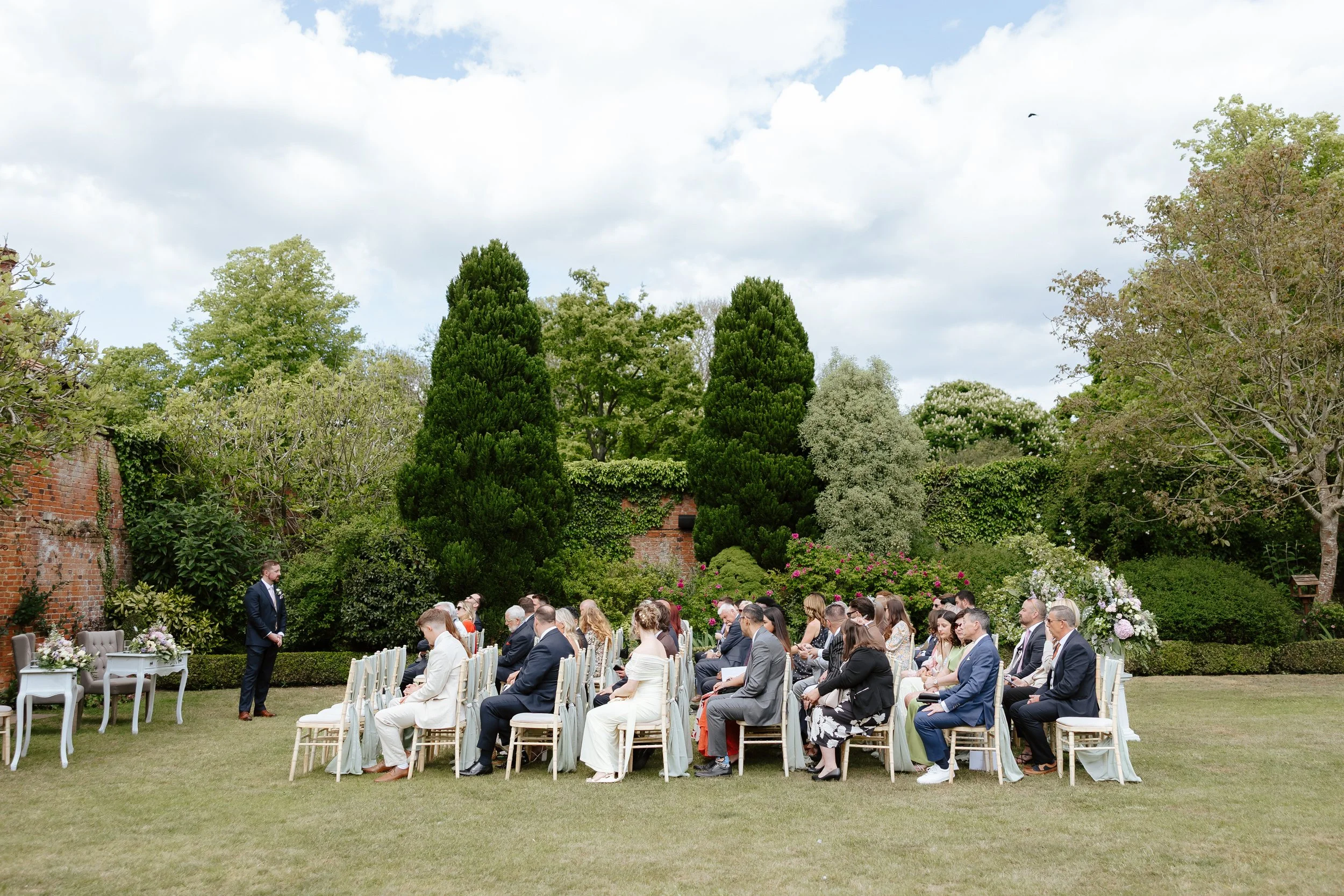 Jessy and Sam Previews - Helen Kirkman Photography -30.jpg