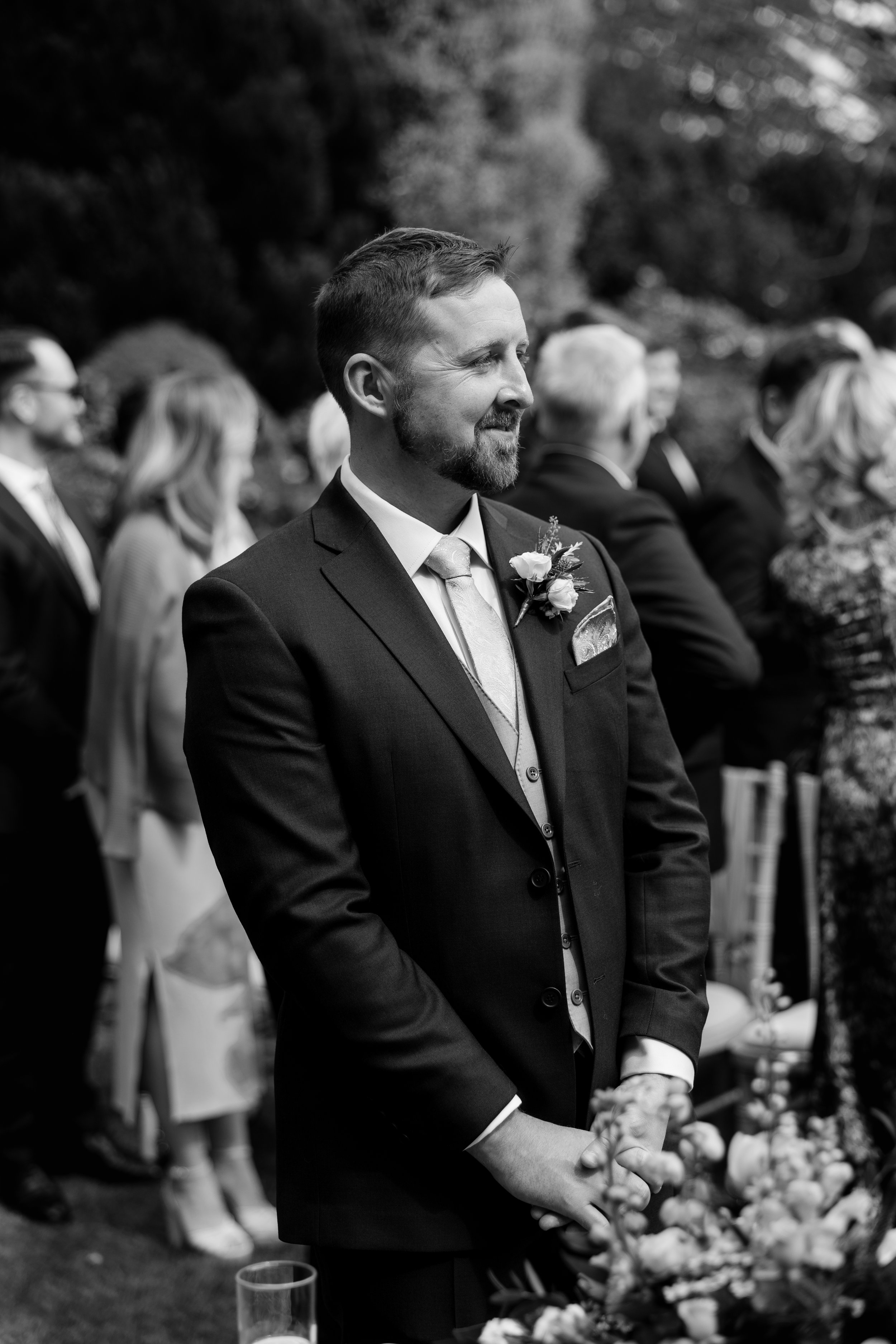 Jessy and Sam Previews - Helen Kirkman Photography -33.jpg