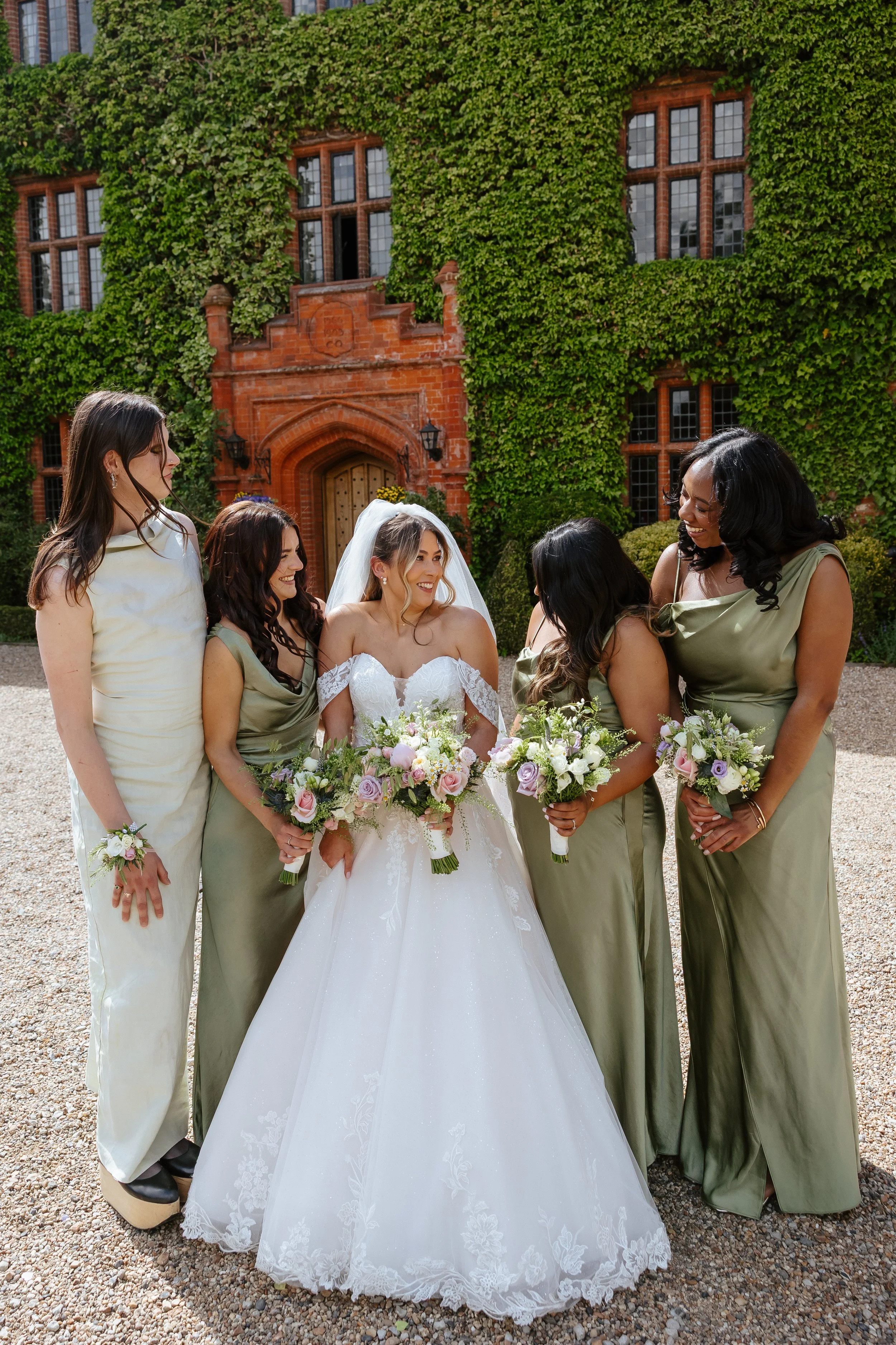 Jessy and Sam Previews - Helen Kirkman Photography -55.jpg
