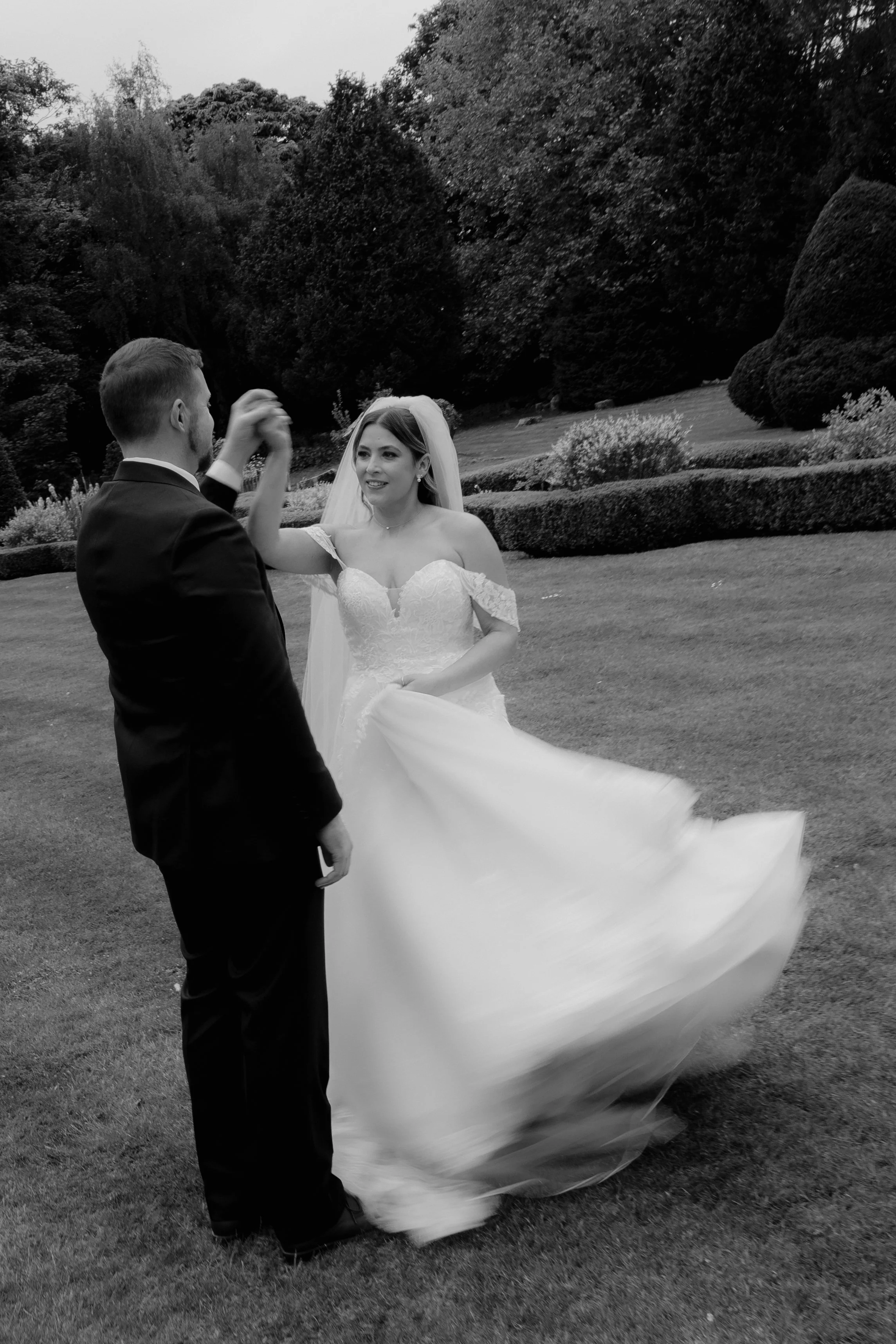 Jessy and Sam Previews - Helen Kirkman Photography -65.jpg