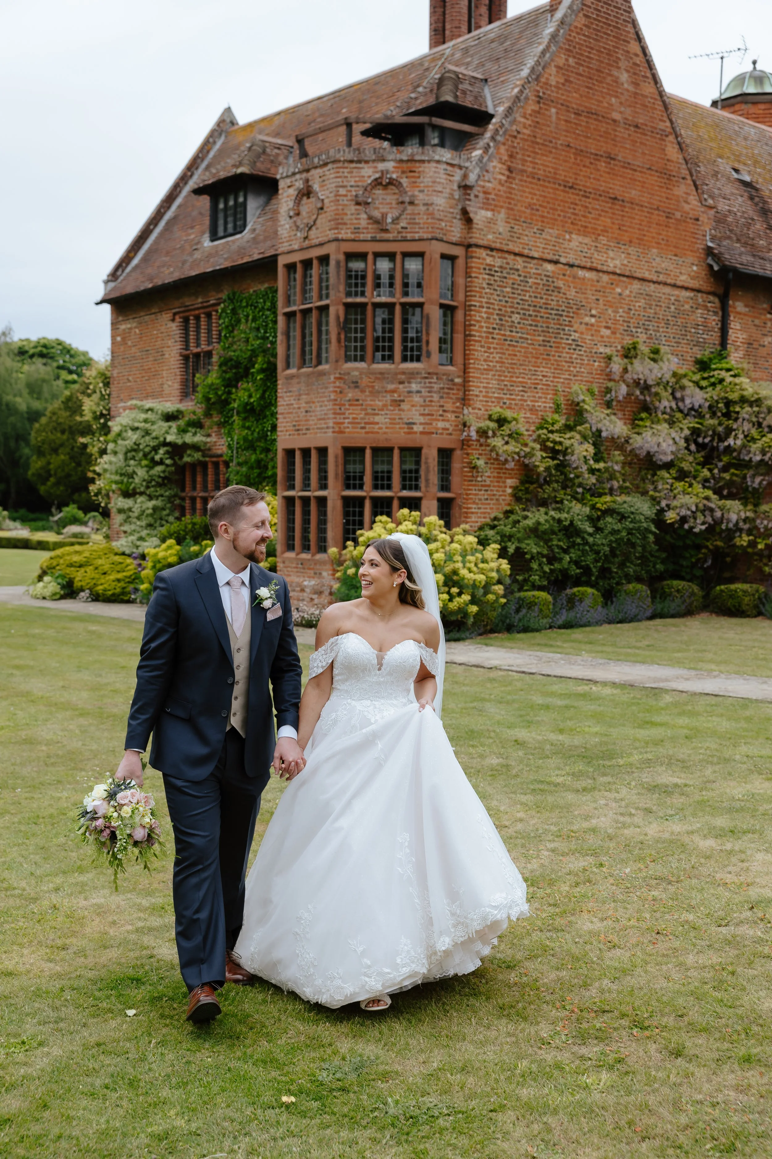 Jessy and Sam Previews - Helen Kirkman Photography -66.jpg