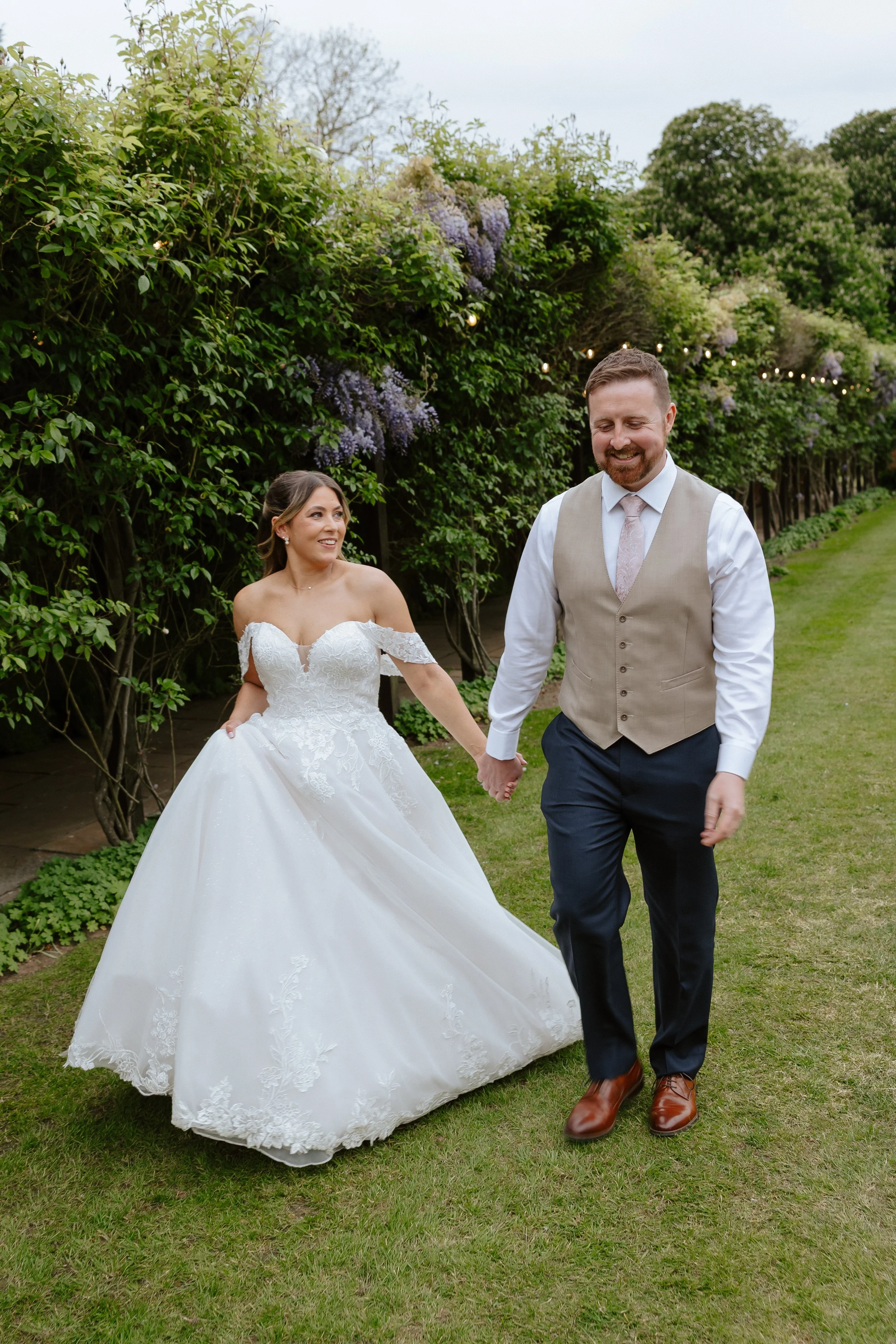 Jessy and Sam Previews - Helen Kirkman Photography -67.jpg