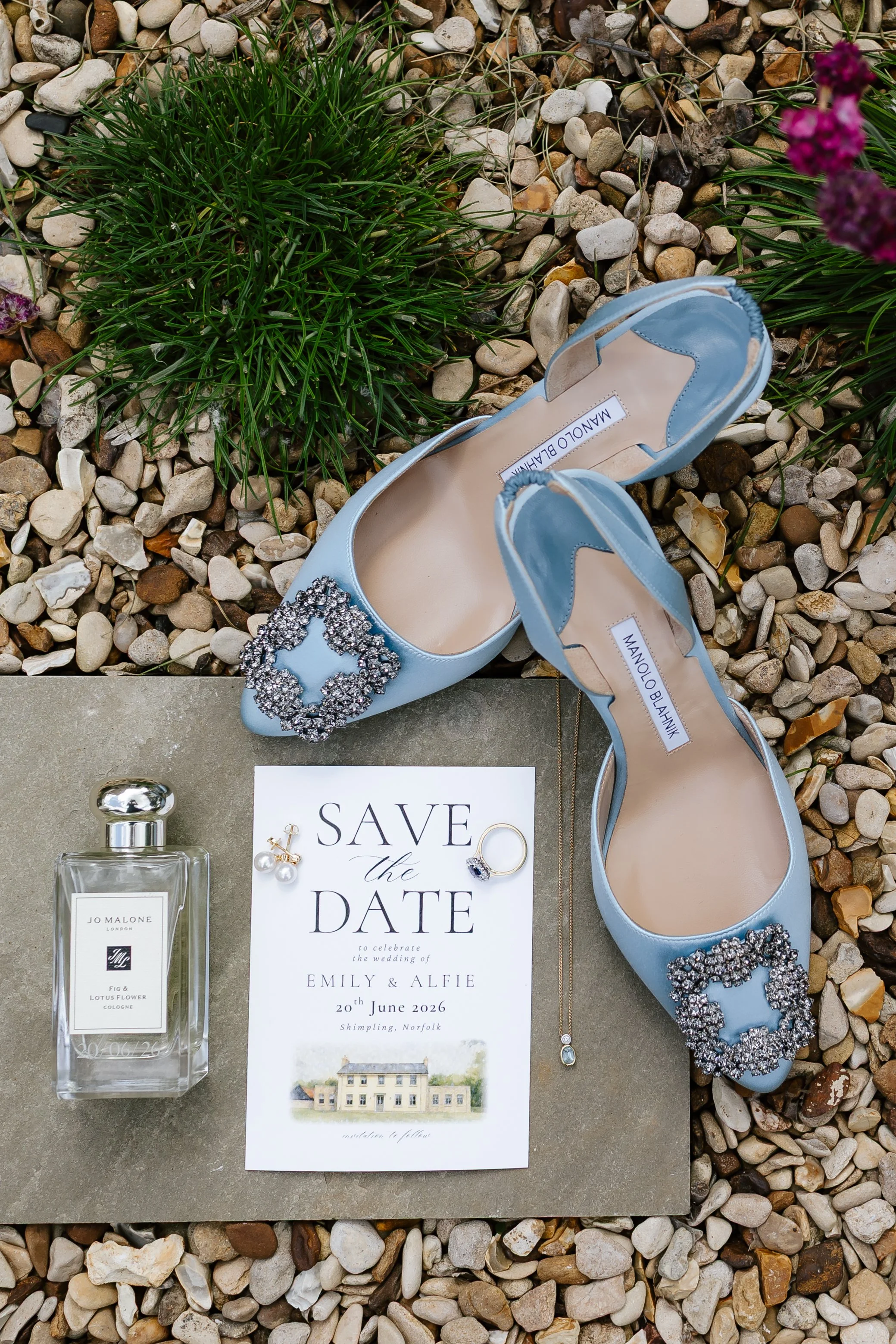 Emily and Alfie Previews - Helen Kirkman Photography-5.jpg