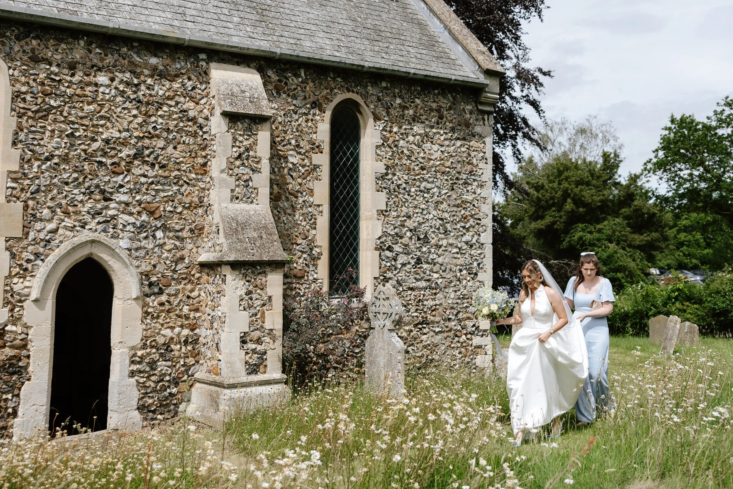 Emily and Alfie Previews - Helen Kirkman Photography-19.jpg