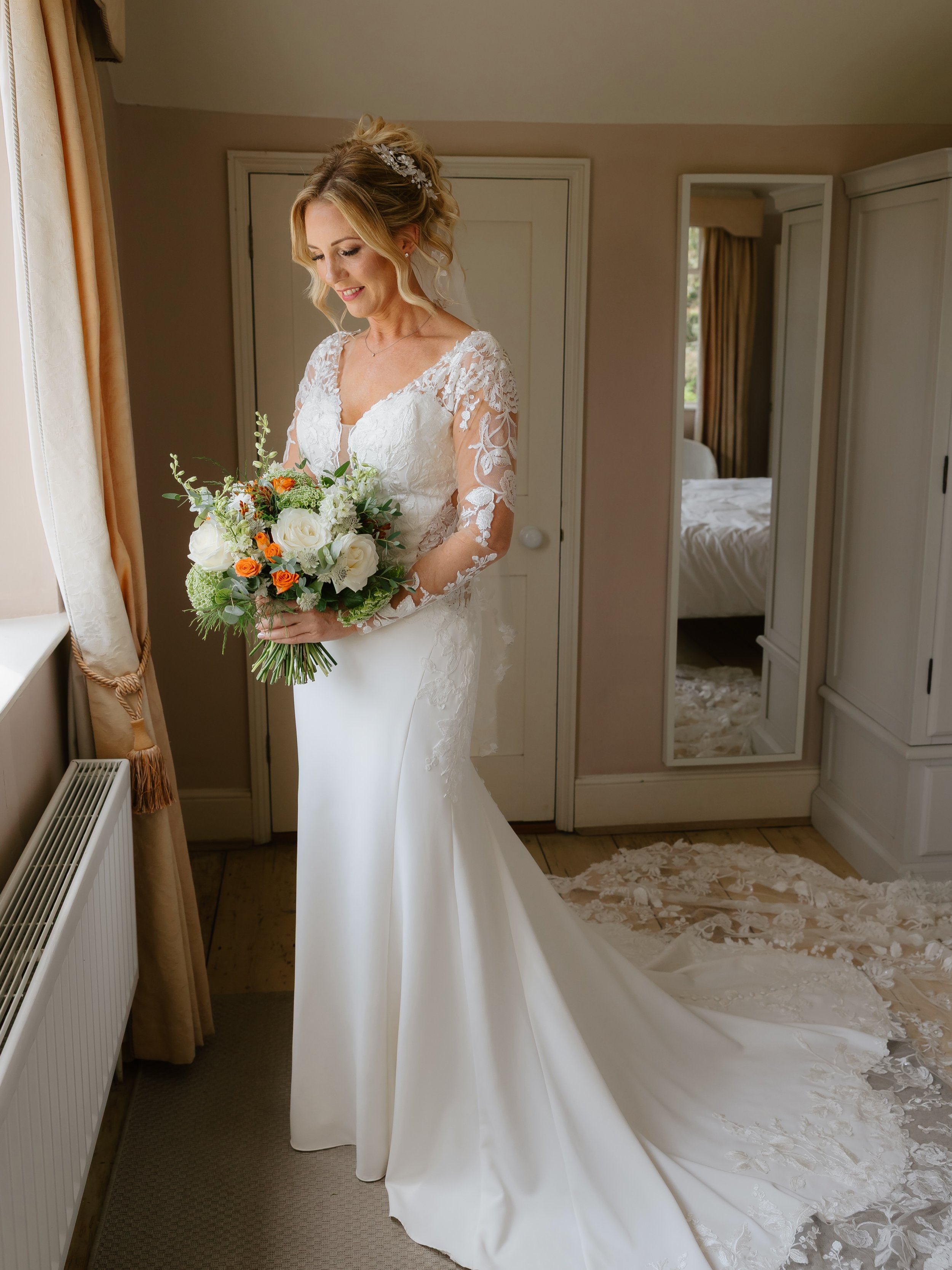 Beautiful bride Leanne 🩷

This was the very moment, myself and @eleganthairandbeauty_bridal literally grabbed hold of each other&rsquo;s hands in excitement at how incredible Leanne looked!!!

I love little moments like that with other suppliers 🩷
