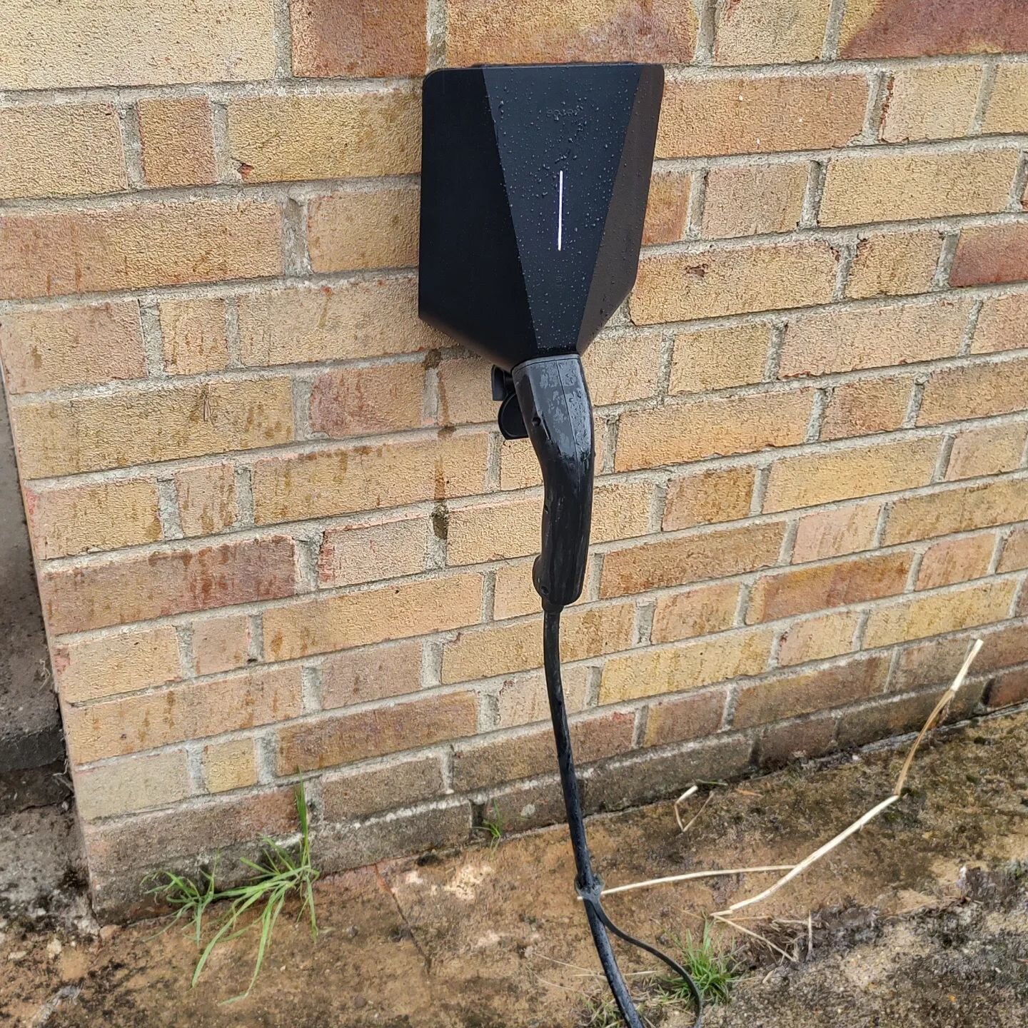 Today's install was a @easee_uk charger. Great unit to install. #evcharger #evnorthampton #evchargermidlands #evchargernorthampton #electricvehicle #electricvehiclenorthamptonshire