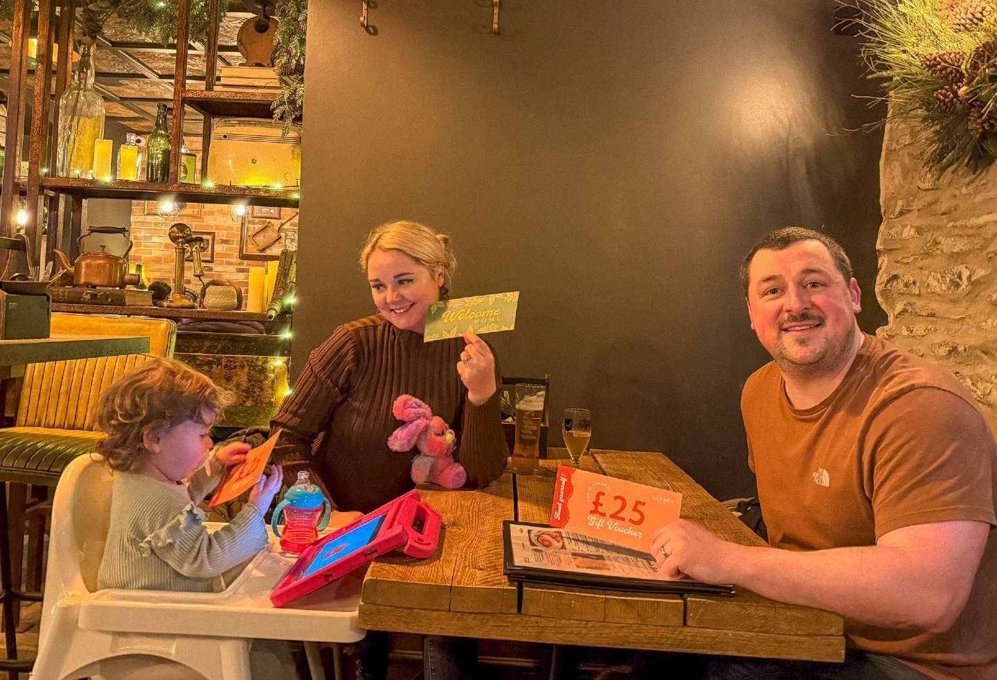 Forget the generic gift cards.

Give them Lake Windermere at golden hour. Cocktails with a view that stops conversations. Food worth photographing. An evening they'll actually remember.

Lake View Garden Bar gift vouchers&mdash;the present that becom