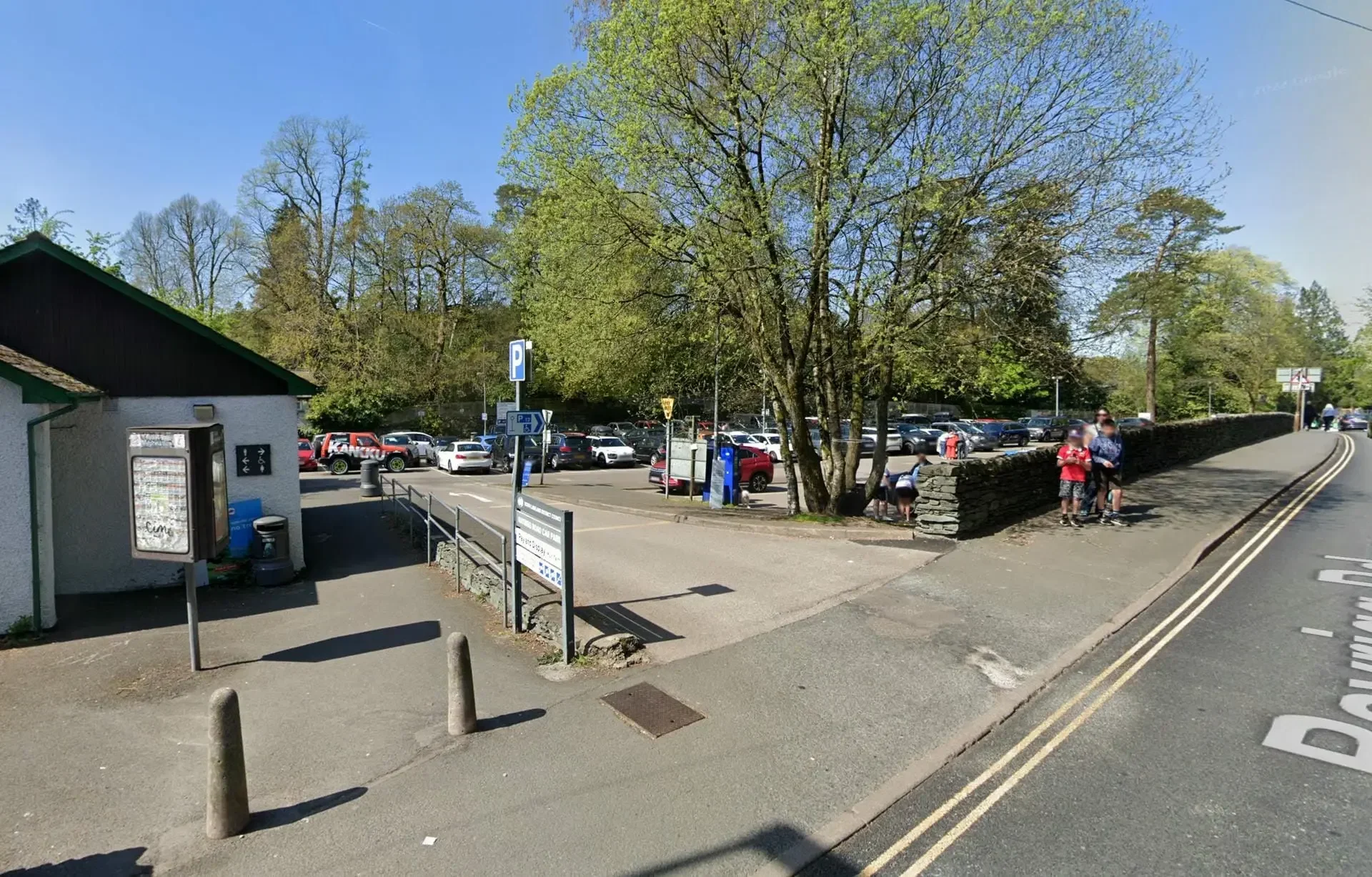 Rayrigg-Road-Car-Park-Bowness-GardenBar.