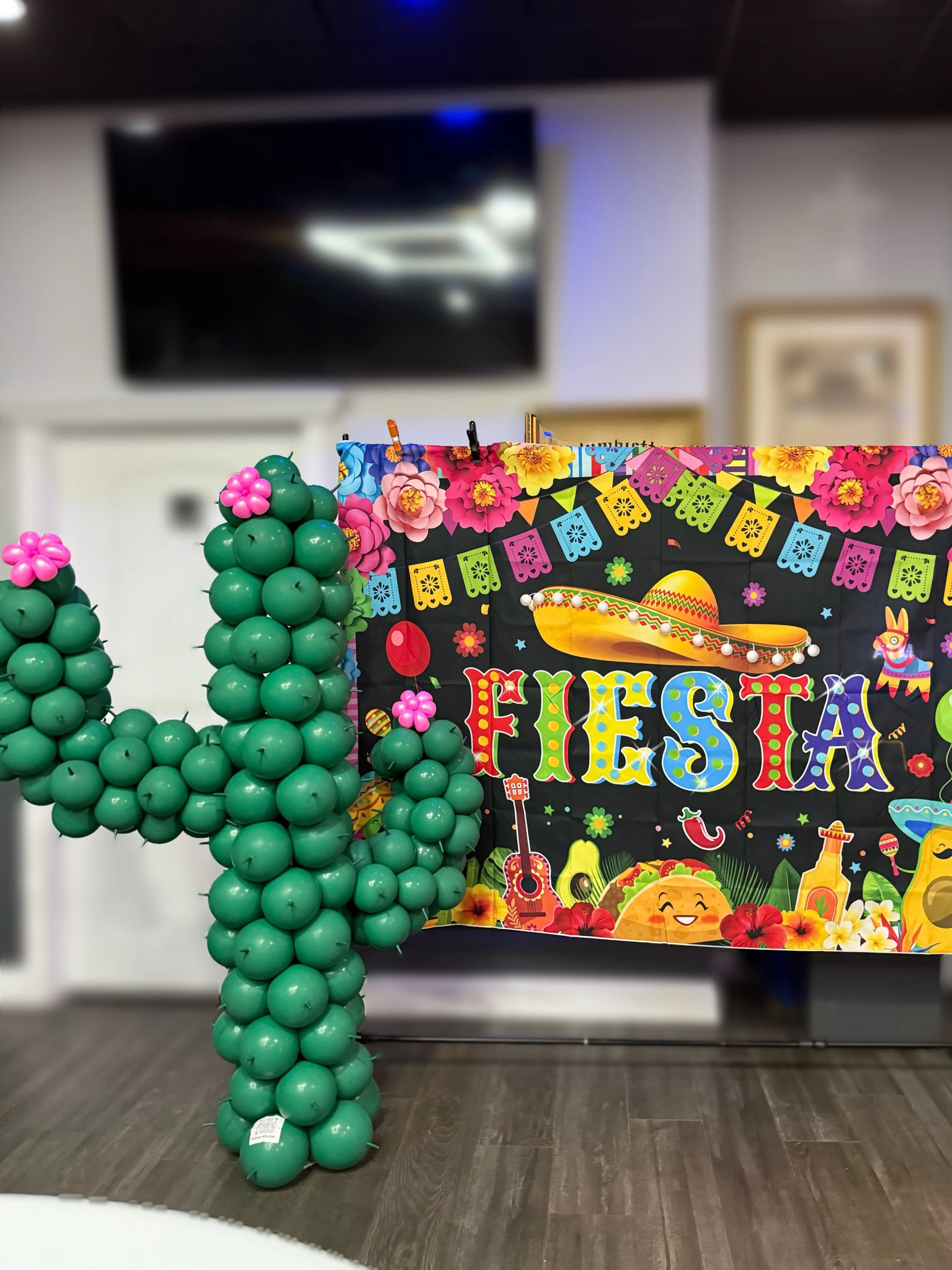cactus balloons, cinco de mayo decor, balloons, balloons near me, themed balloon, fiesta decor