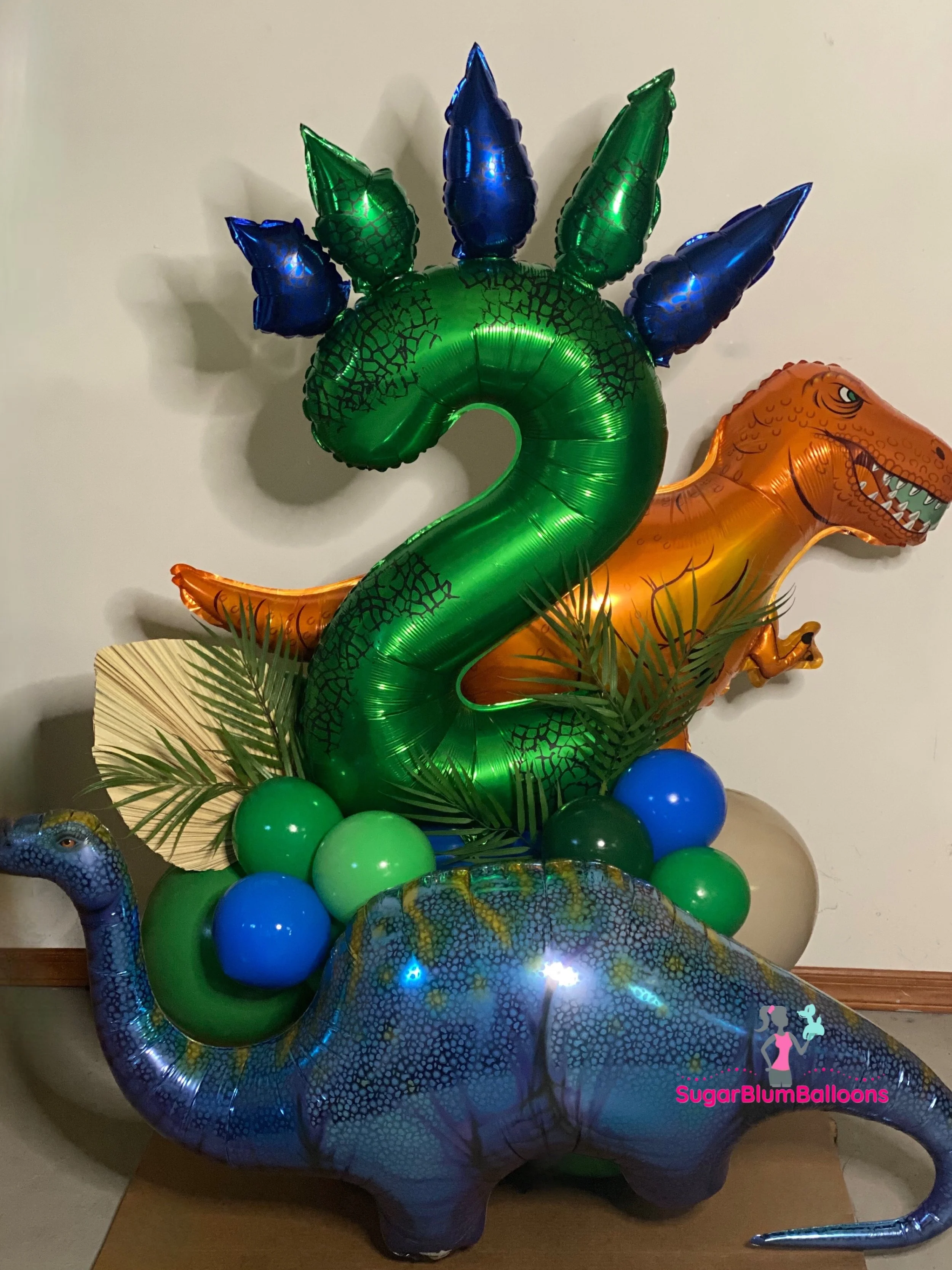 dinosaur, dino birthday, birthday balloons, balloons, custom balloon, boys birthday, bithday decorations, party decorations, party decorations, stacked balloons