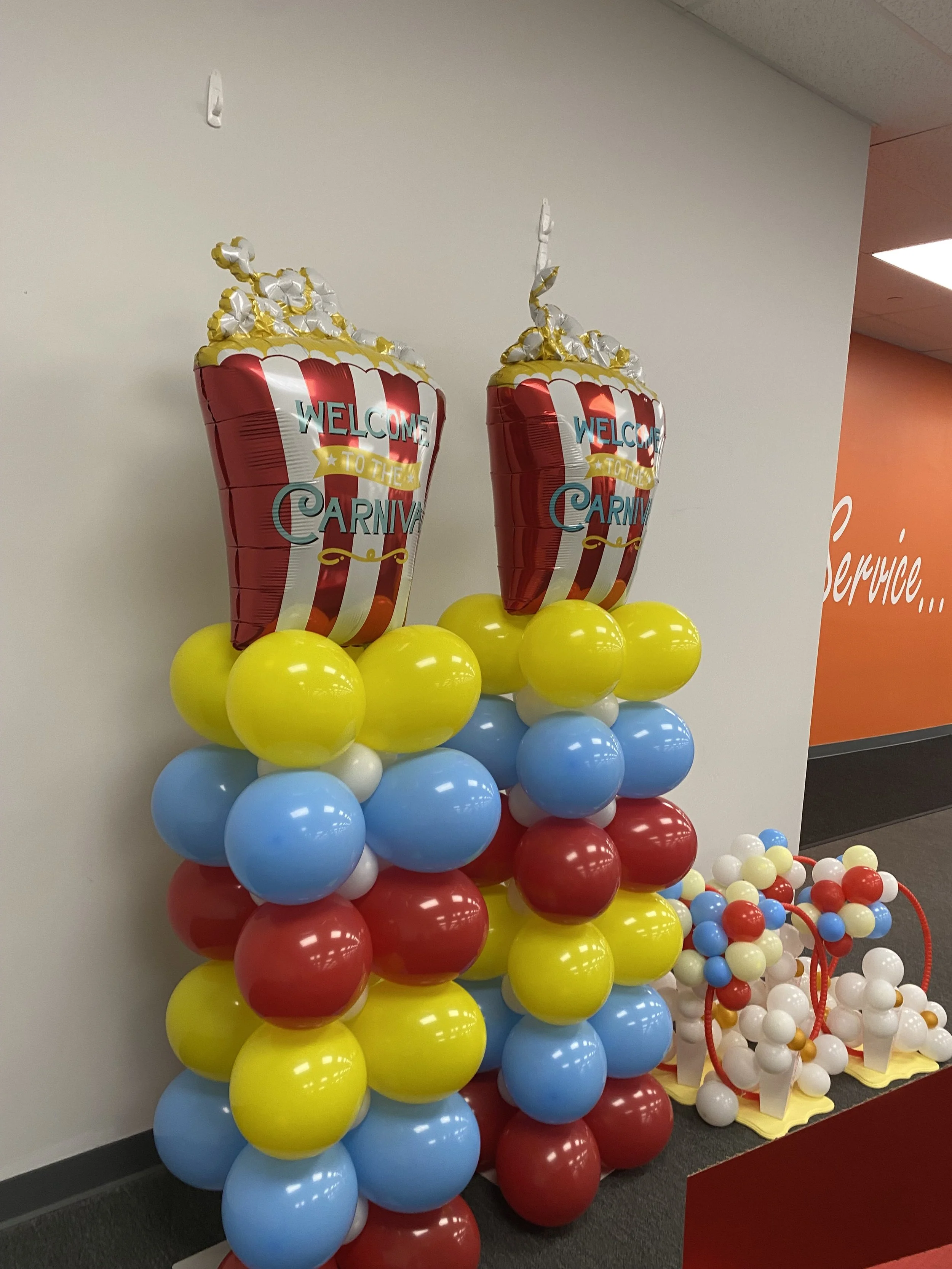 columns, balloon columns, balloons, balloon near me, balloon, carnival theme, carnival balloons