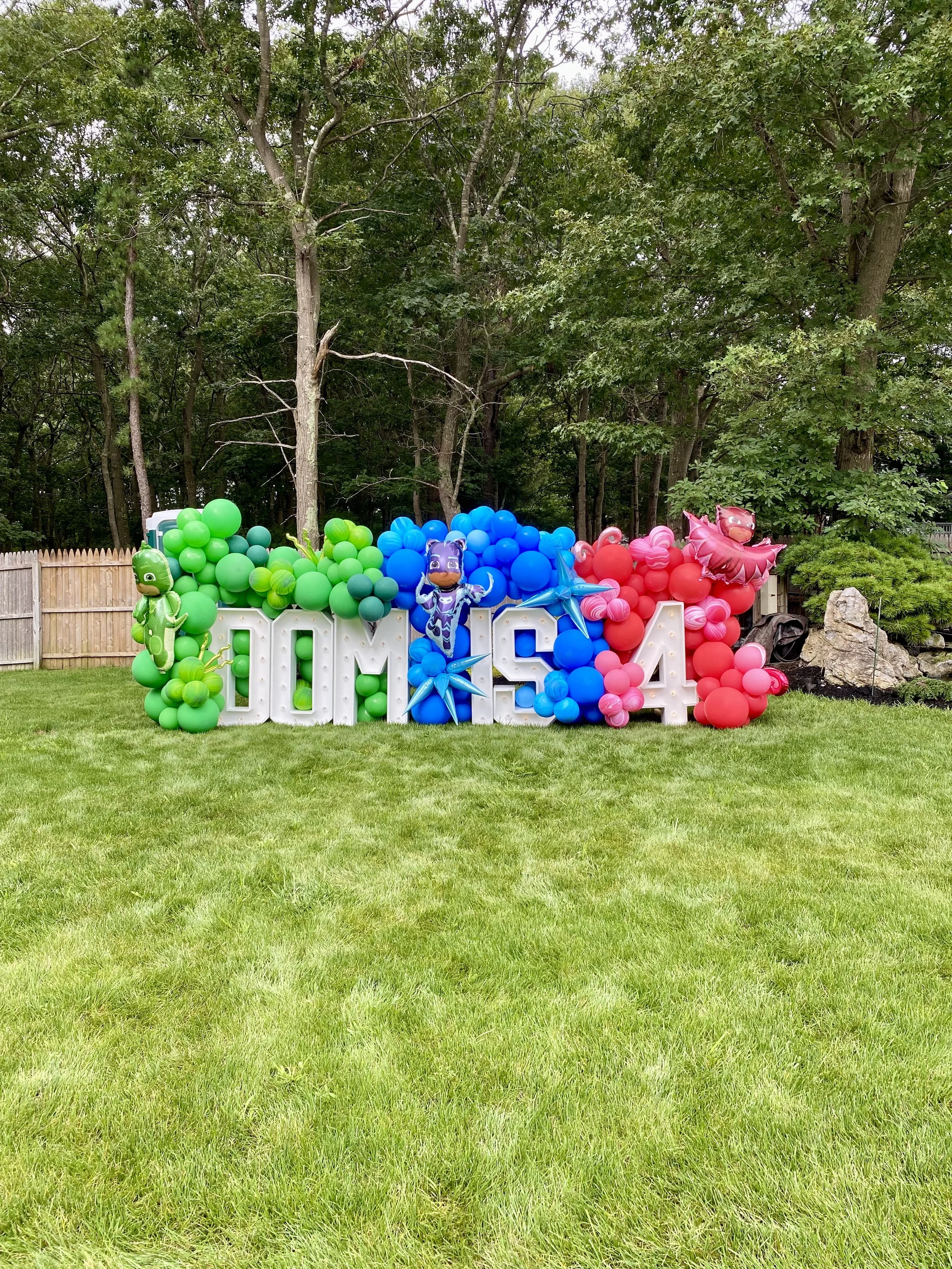 pj mask party, pj mask theme, pj mask balloons, balloons, birthday balloons, balloons on marquees